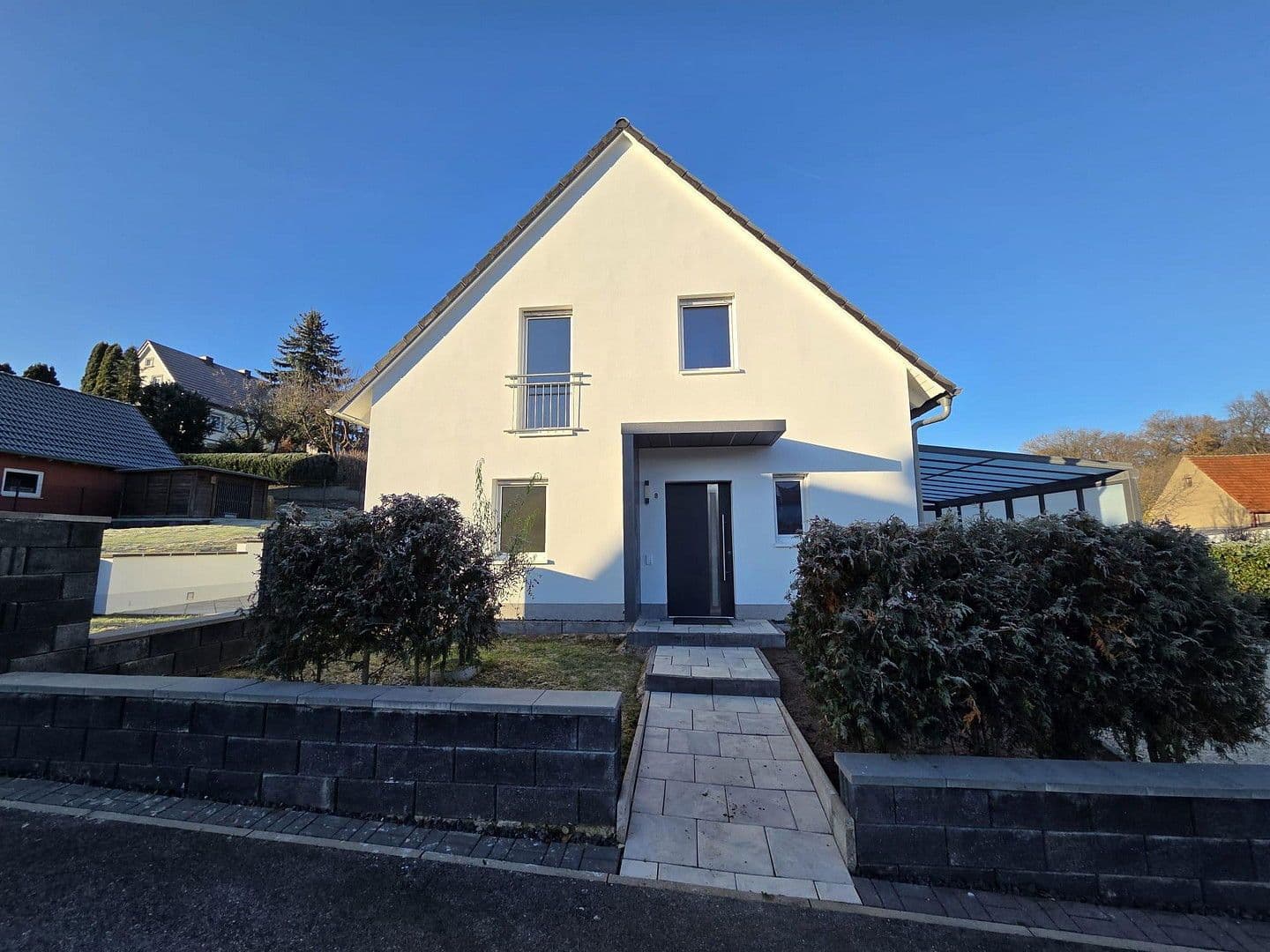 Predaj domu 108 m², pozemek 767 m², Ortenleite 8, Gerach, Bavorsko Predaj domu 108 m², pozemek 767 m², Ortenleite 8, Gerach, Bavorsko