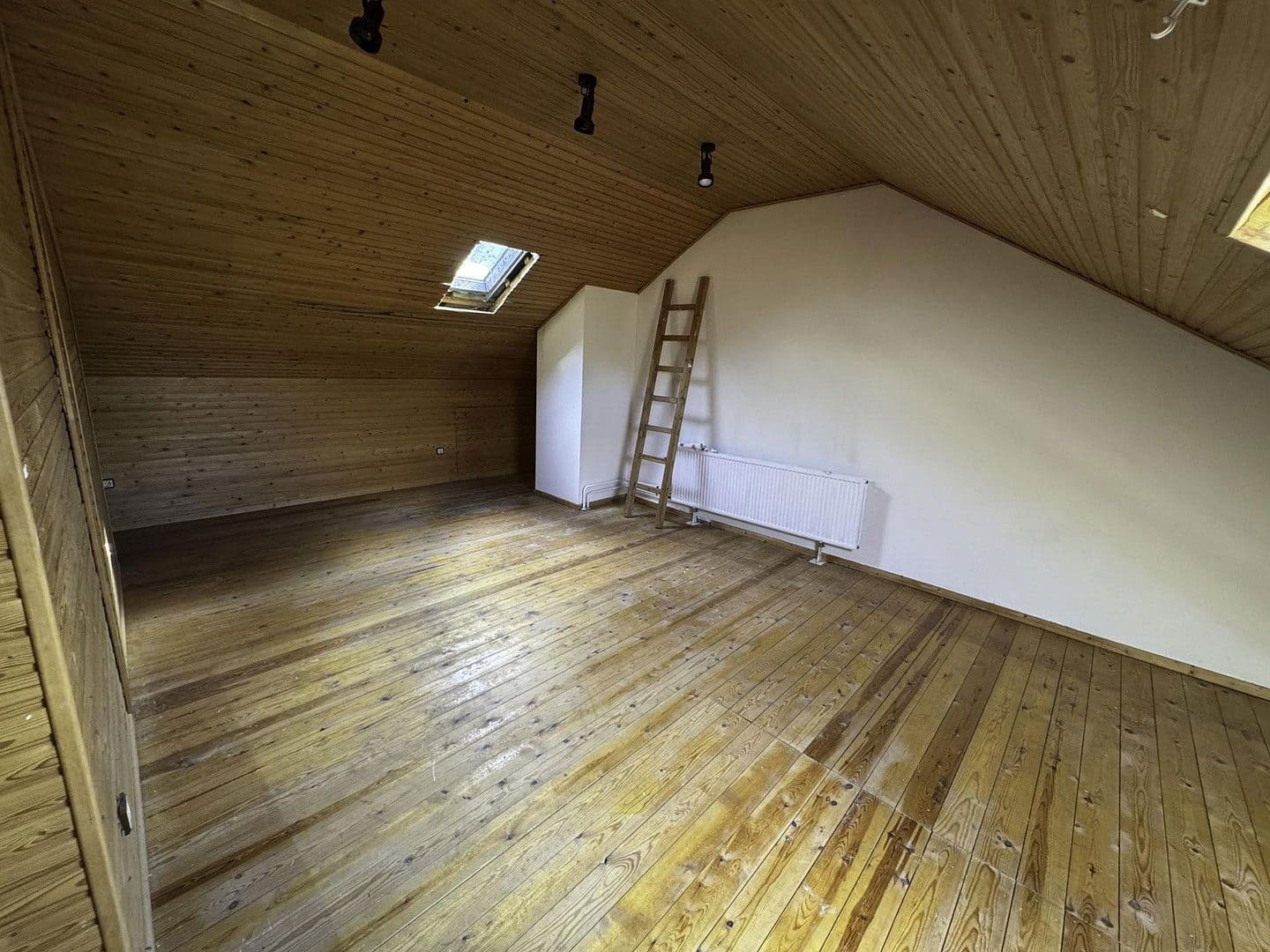 Predaj domu 108 m², pozemek 339 m², Flensburg, Šlezvicko-Holštajnsko Predaj domu 108 m², pozemek 339 m², Flensburg, Šlezvicko-Holštajnsko