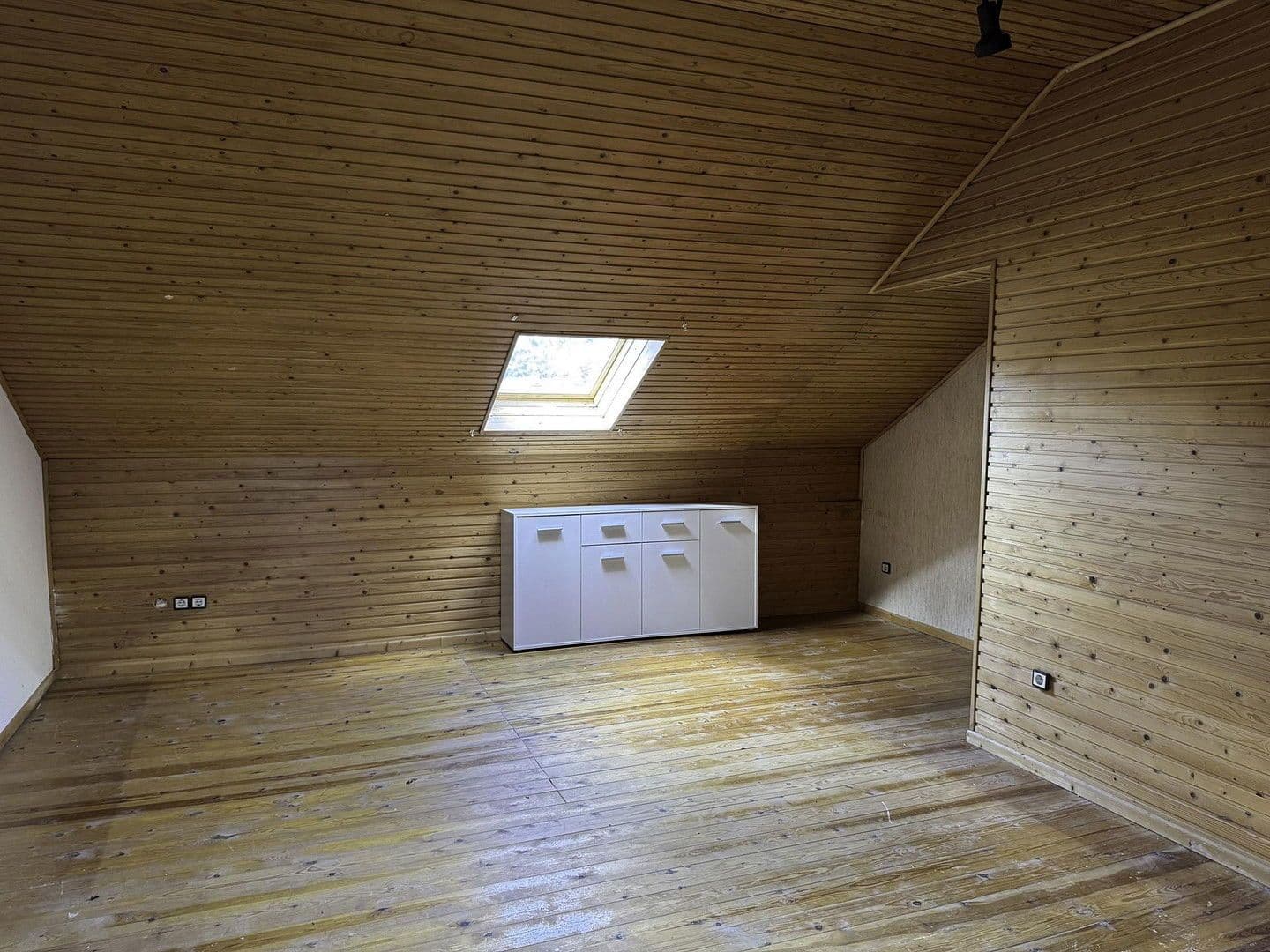 Predaj domu 108 m², pozemek 339 m², Flensburg, Šlezvicko-Holštajnsko Predaj domu 108 m², pozemek 339 m², Flensburg, Šlezvicko-Holštajnsko