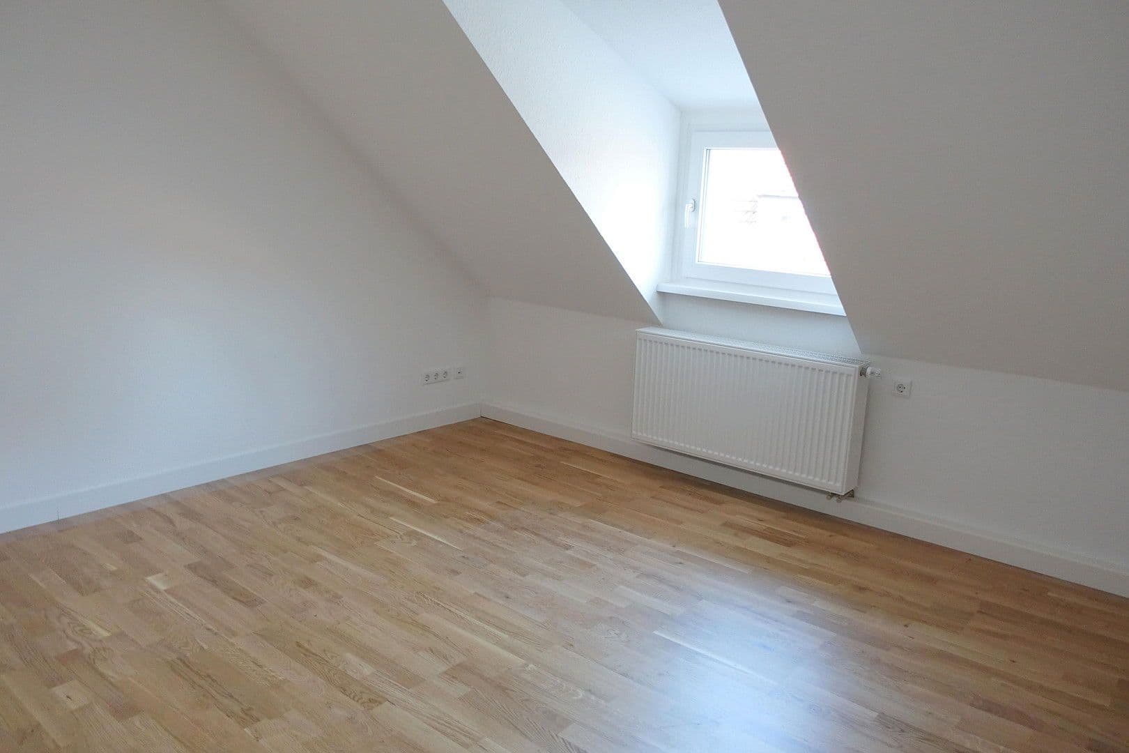 Prenájom bytu 2-izbový 41 m², Bad Homburg vor der Höhe, Hesensko Prenájom bytu 2-izbový 41 m², Bad Homburg vor der Höhe, Hesensko