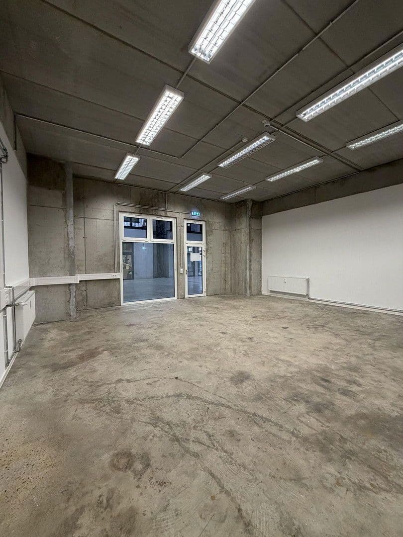 Prenájom kancelárie 165 m², Schwartzkopffstraße 1, Wildau, Brandenbursko Prenájom kancelárie 165 m², Schwartzkopffstraße 1, Wildau, Brandenbursko