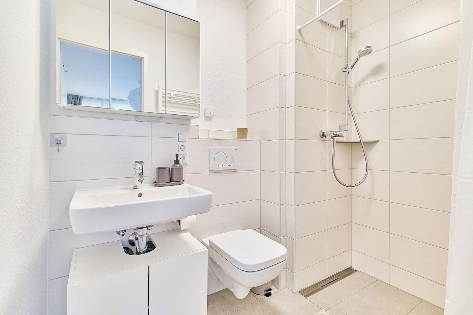 Prenájom bytu 1-izbový 32 m², Hölderlinstraße, Bietigheim-Bissingen, Bádensko-Wurttembersko Prenájom bytu 1-izbový 32 m², Hölderlinstraße, Bietigheim-Bissingen, Bádensko-Wurttembersko