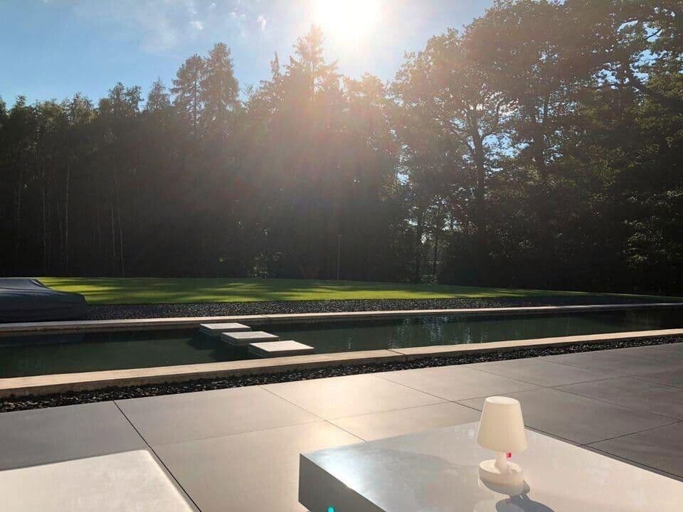 Predaj domu 500 m², pozemek 2.600 m², Taunusstein, Hesensko Predaj domu 500 m², pozemek 2.600 m², Taunusstein, Hesensko