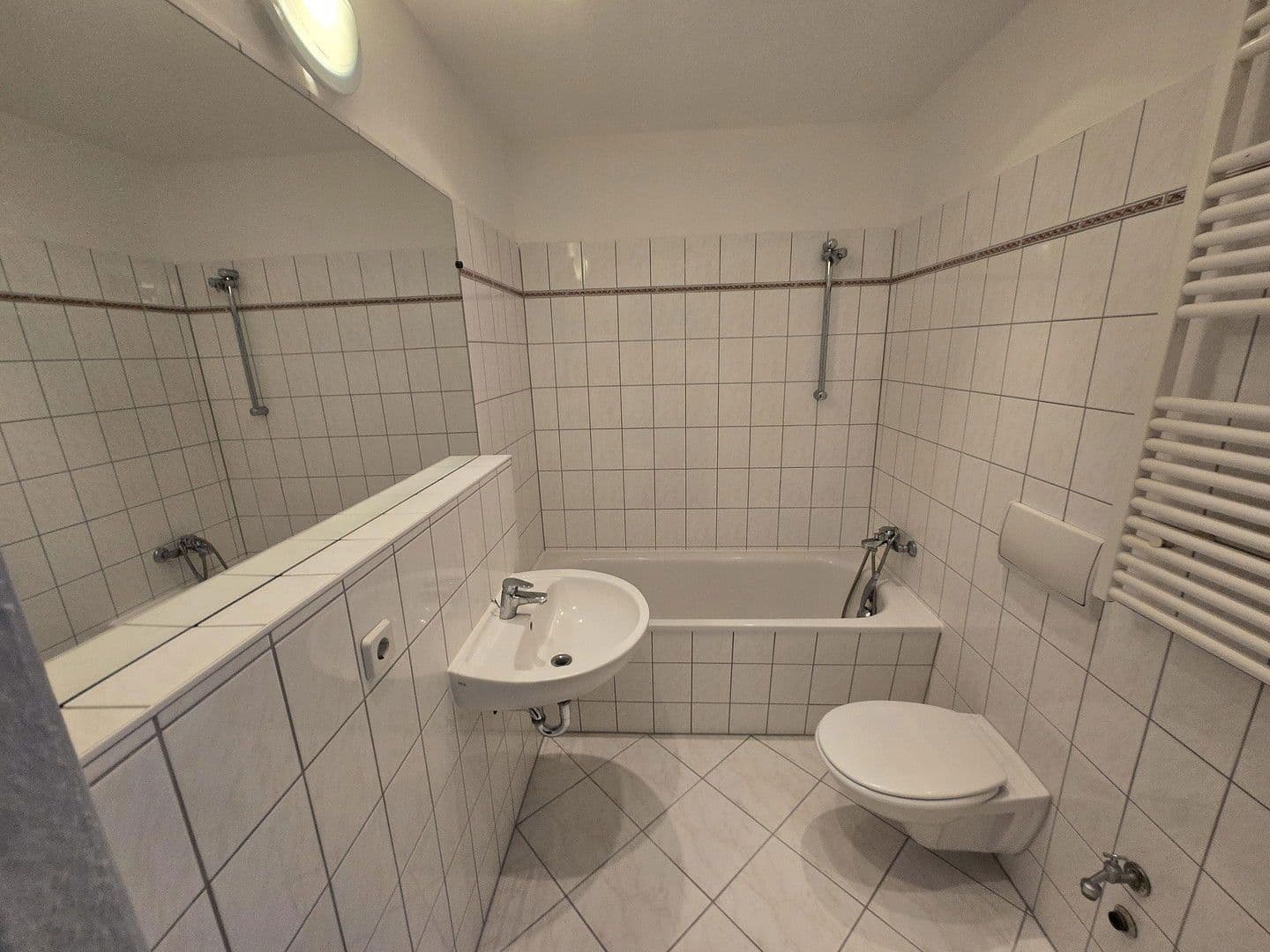 Prenájom bytu 4-izbový 77 m², Pilzheide 11, Heideblick, Brandenbursko Prenájom bytu 4-izbový 77 m², Pilzheide 11, Heideblick, Brandenbursko