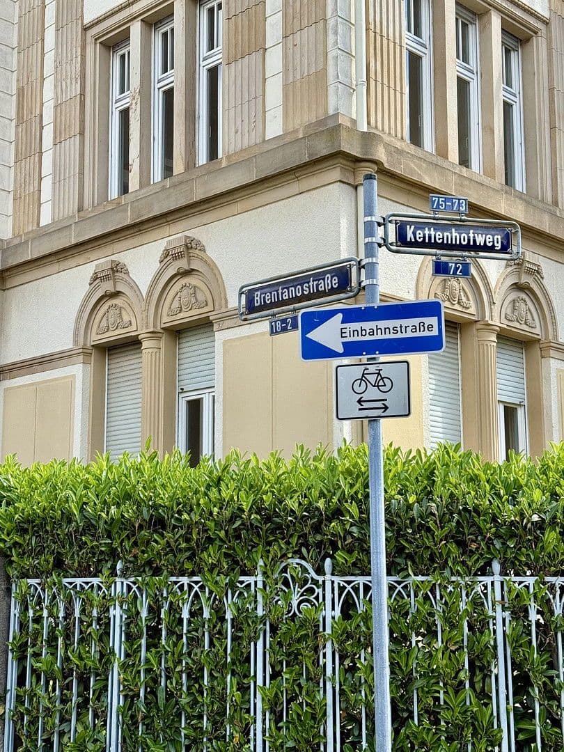 Predaj bytu 3-izbový 85 m², Brentanostraße 7, Frankfurt am Main, Hesensko Predaj bytu 3-izbový 85 m², Brentanostraße 7, Frankfurt am Main, Hesensko