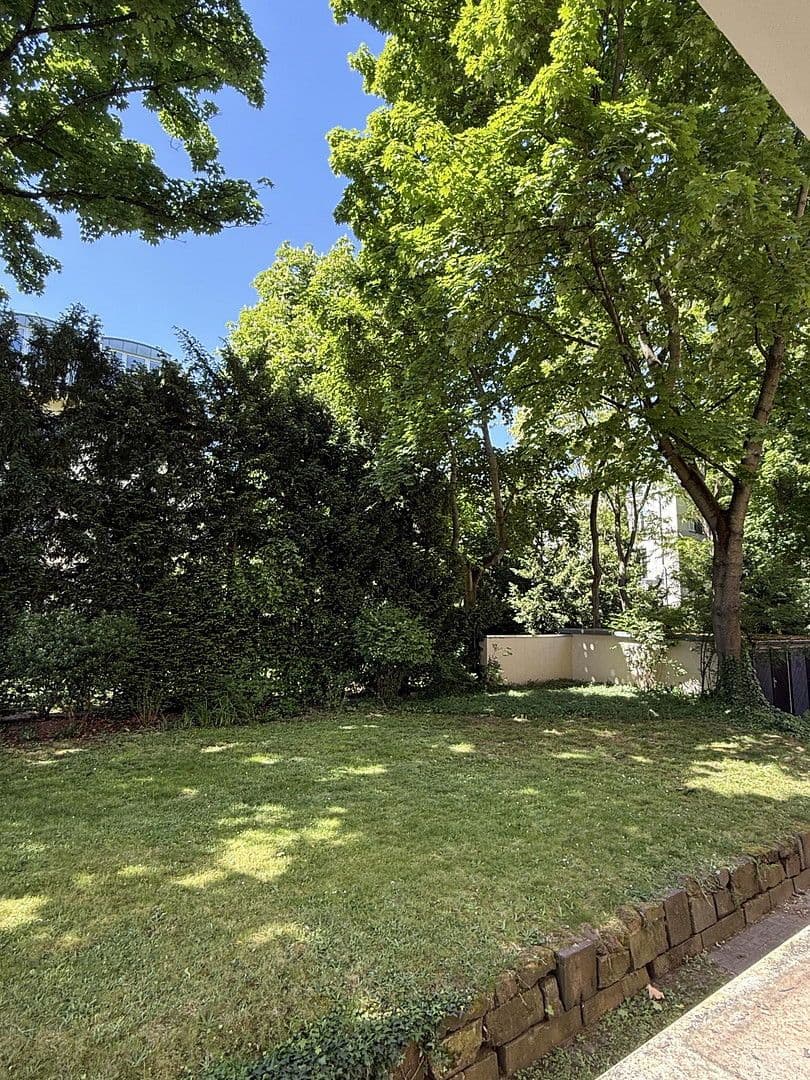 Predaj bytu 3-izbový 85 m², Brentanostraße 7, Frankfurt am Main, Hesensko Predaj bytu 3-izbový 85 m², Brentanostraße 7, Frankfurt am Main, Hesensko