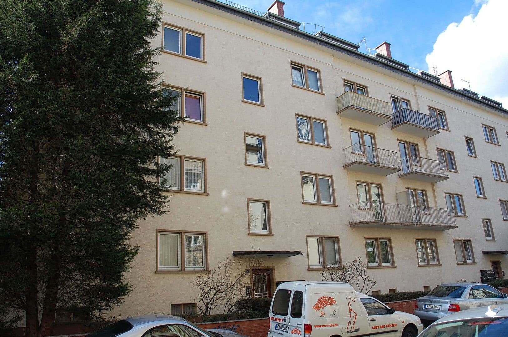 Predaj bytu 3-izbový 85 m², Brentanostraße 7, Frankfurt am Main, Hesensko Predaj bytu 3-izbový 85 m², Brentanostraße 7, Frankfurt am Main, Hesensko