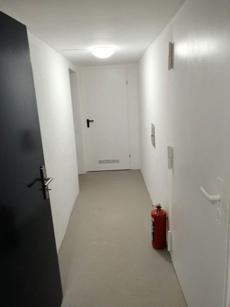 Prenájom bytu 2-izbový 71 m², Leinfelden-Echterdingen, Bádensko-Wurttembersko Prenájom bytu 2-izbový 71 m², Leinfelden-Echterdingen, Bádensko-Wurttembersko