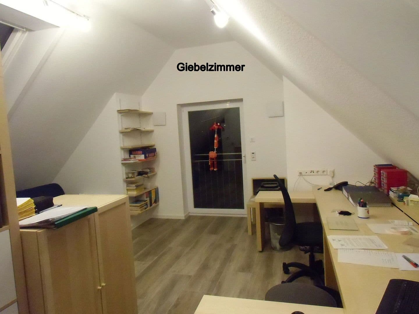 Predaj domu 200 m², pozemek 295 m², Heidelberg, Bádensko-Wurttembersko Predaj domu 200 m², pozemek 295 m², Heidelberg, Bádensko-Wurttembersko