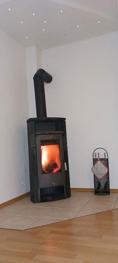 Prenájom bytu 2-izbový 94 m², Ilsede, Dolné Sasko Prenájom bytu 2-izbový 94 m², Ilsede, Dolné Sasko