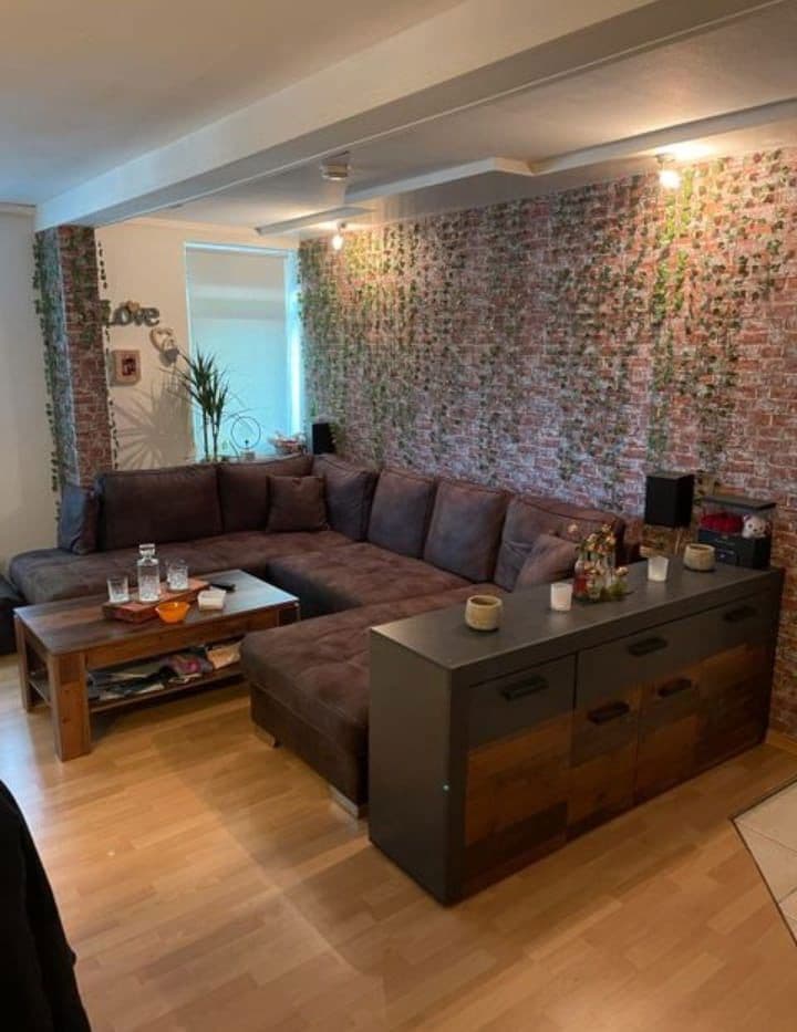 Prenájom bytu 2-izbový 94 m², Ilsede, Dolné Sasko Prenájom bytu 2-izbový 94 m², Ilsede, Dolné Sasko