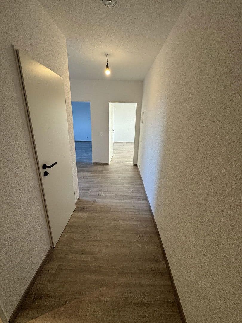 Prenájom bytu 2-izbový 65 m², Kiefernweg 2, Fröndenberg/Ruhr, Severné Porýnie - Westfálsko Prenájom bytu 2-izbový 65 m², Kiefernweg 2, Fröndenberg/Ruhr, Severné Porýnie - Westfálsko