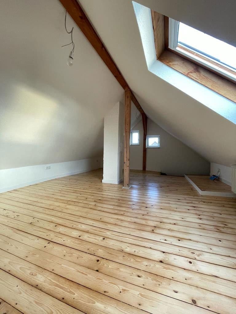 Prenájom bytu 4-izbový 65 m², Cölbe, Hesensko Prenájom bytu 4-izbový 65 m², Cölbe, Hesensko