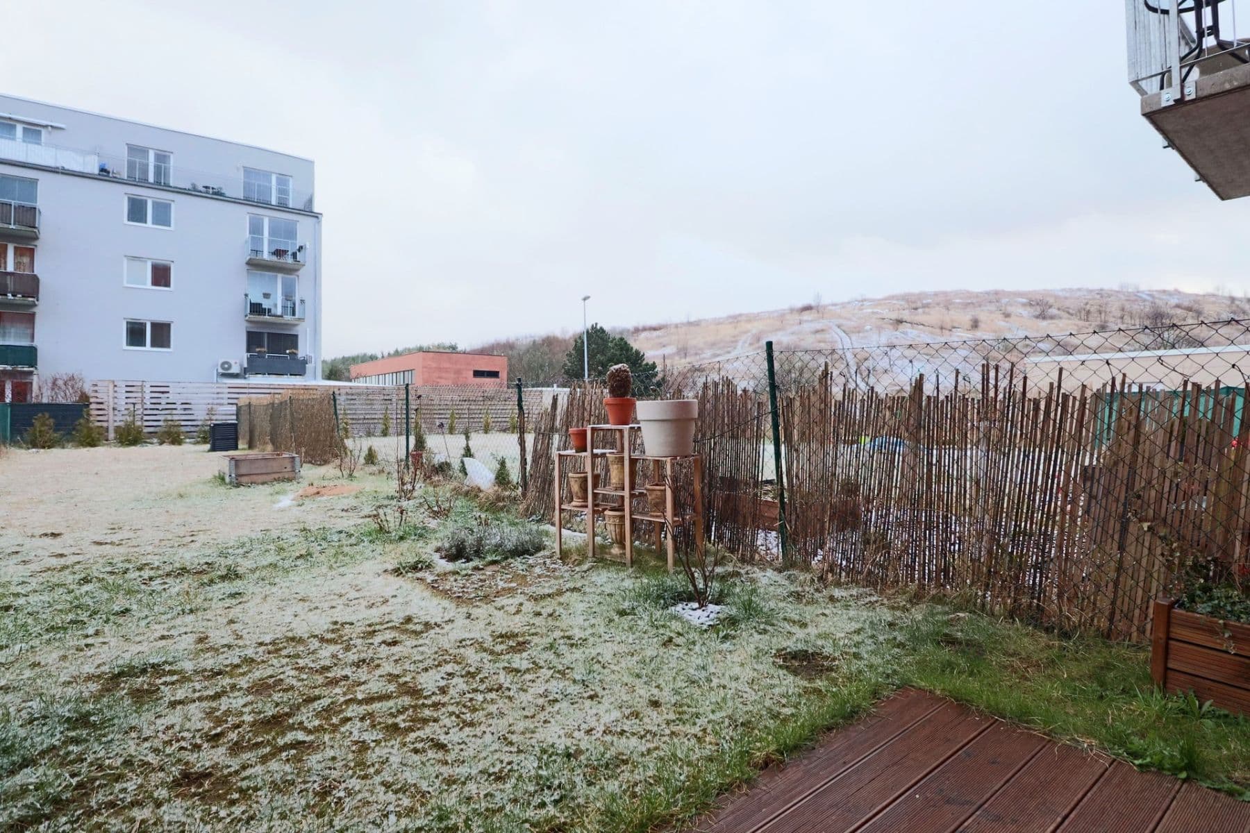 Prenájom bytu 1-izbový 32 m², Pšeničná, Hostivice, Středočeský kraj Prenájom bytu 1-izbový 32 m², Pšeničná, Hostivice, Středočeský kraj