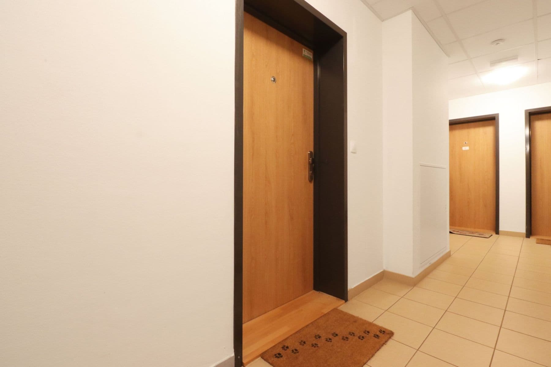 Prenájom bytu 1-izbový 32 m², Pšeničná, Hostivice, Středočeský kraj Prenájom bytu 1-izbový 32 m², Pšeničná, Hostivice, Středočeský kraj