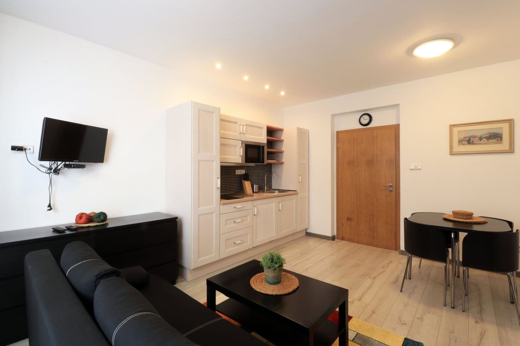 Prenájom bytu 2-izbový 48 m², Baranova, Praha, Praha Prenájom bytu 2-izbový 48 m², Baranova, Praha, Praha