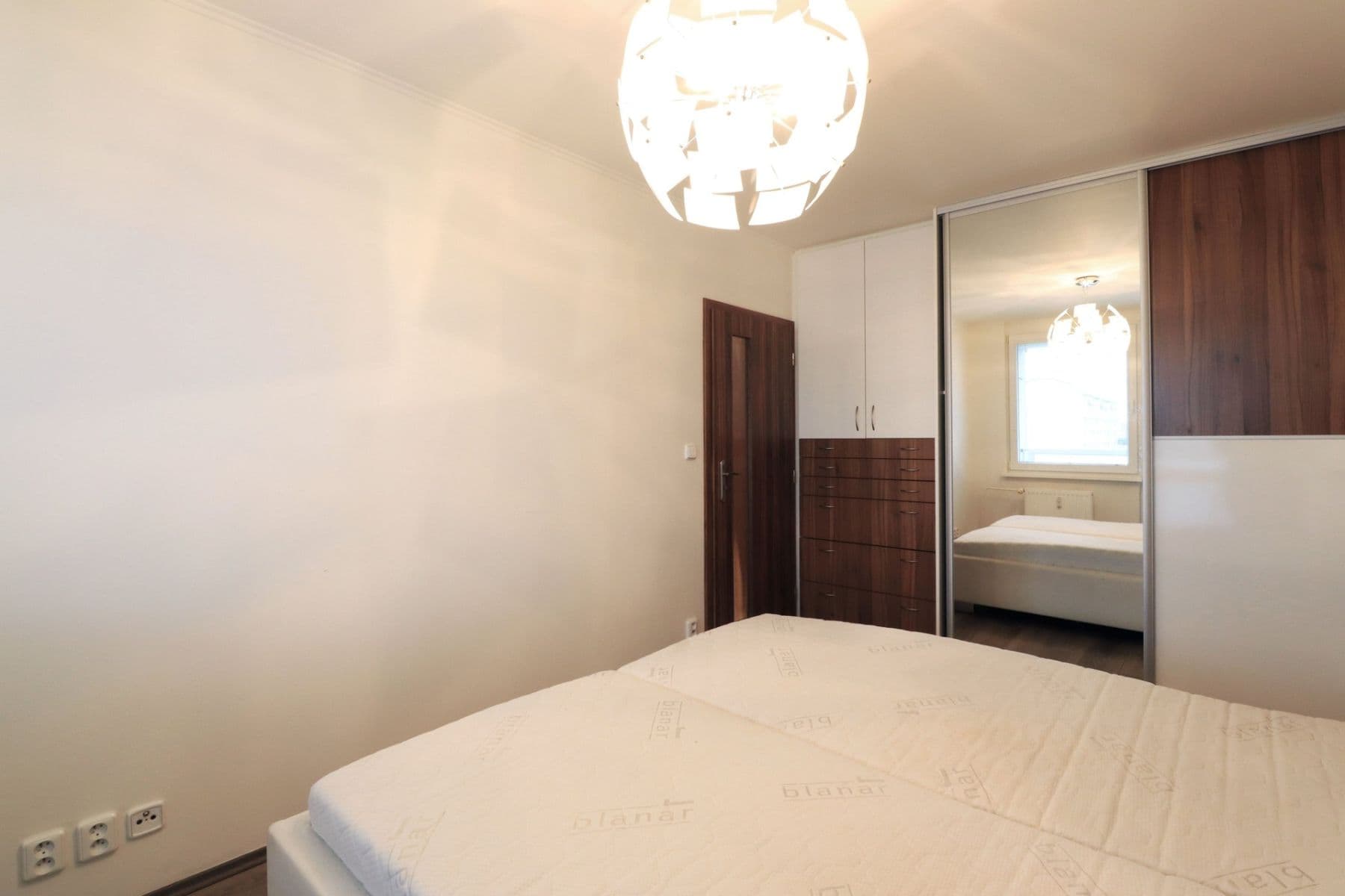 Prenájom bytu 3-izbový 66 m², Malkovského, Praha, Praha Prenájom bytu 3-izbový 66 m², Malkovského, Praha, Praha