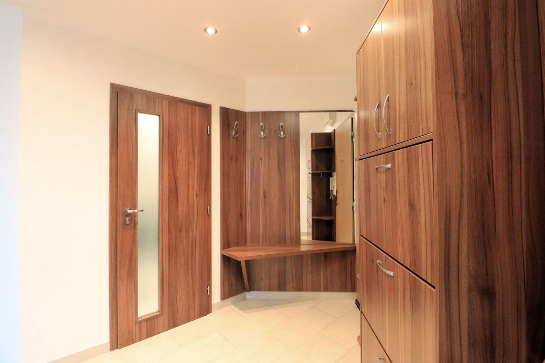 Prenájom bytu 3-izbový 66 m², Malkovského, Praha, Praha Prenájom bytu 3-izbový 66 m², Malkovského, Praha, Praha