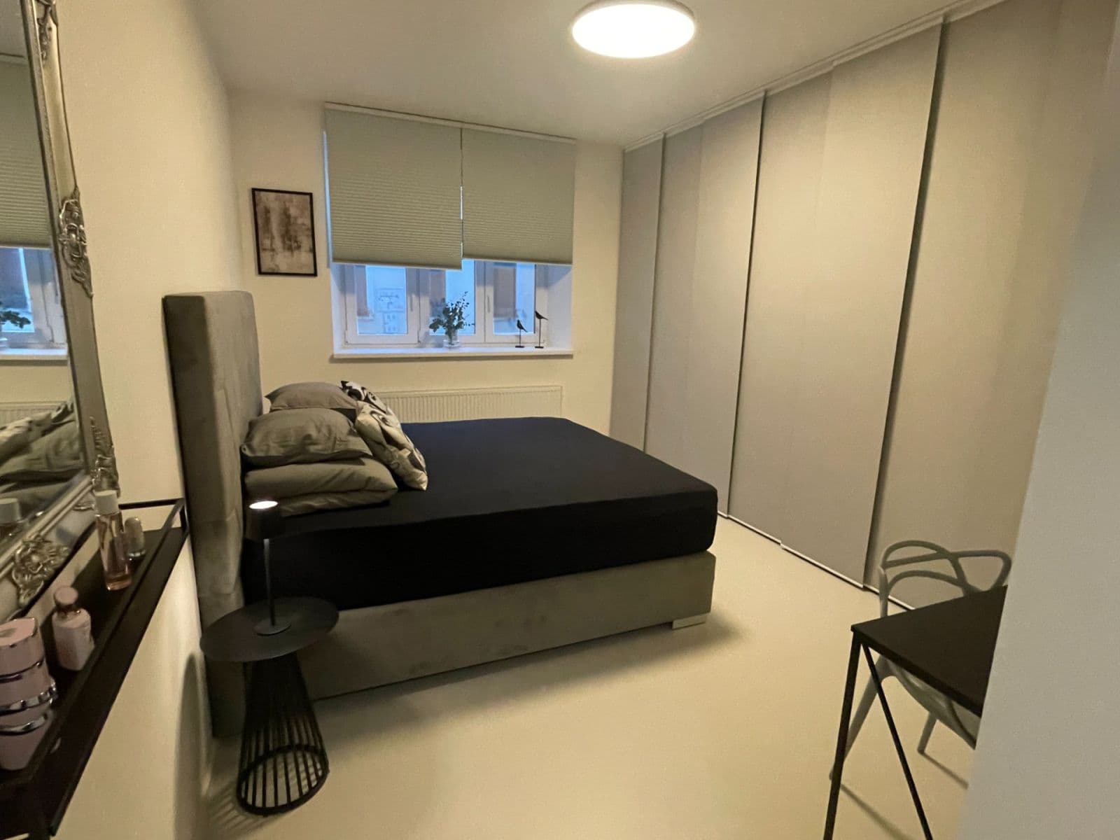 Prenájom bytu 2-izbový 58 m², Bratislava - mestská časť Staré Mesto, Bratislavský kraj Prenájom bytu 2-izbový 58 m², Bratislava - mestská časť Staré Mesto, Bratislavský kraj