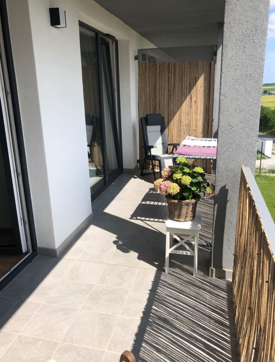 Predaj bytu 2-izbový 59 m², Velvarská, Horoměřice, Středočeský kraj Predaj bytu 2-izbový 59 m², Velvarská, Horoměřice, Středočeský kraj