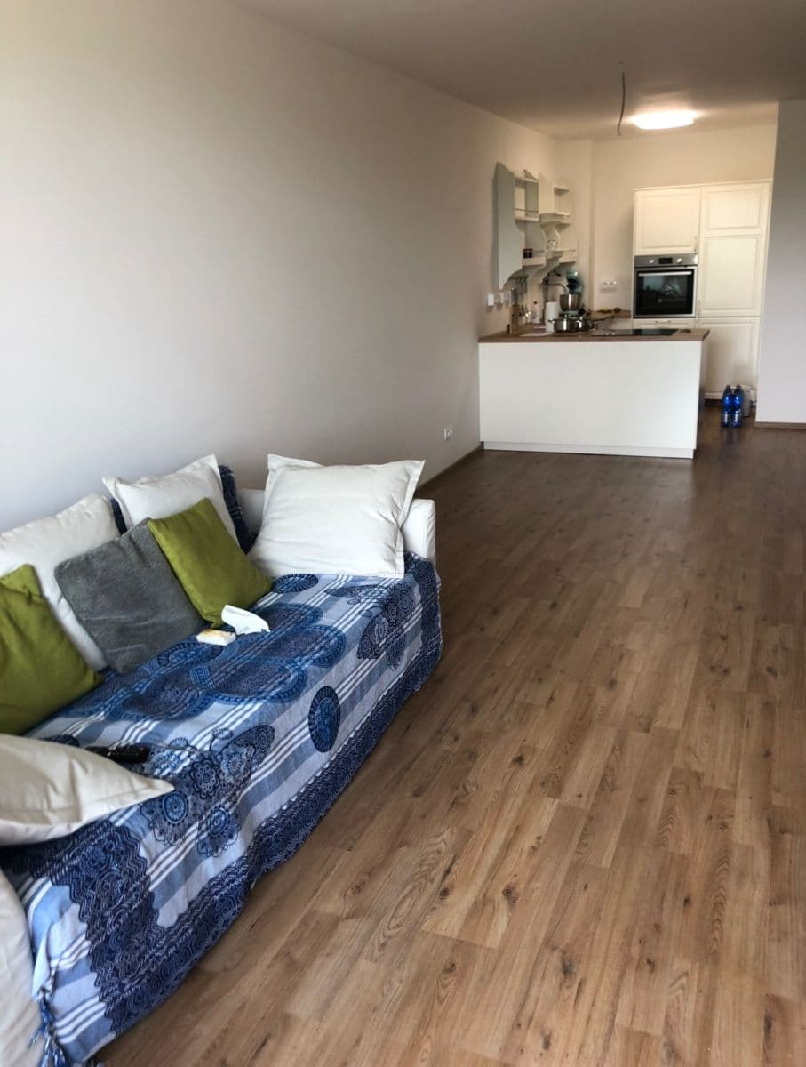 Predaj bytu 2-izbový 59 m², Velvarská, Horoměřice, Středočeský kraj Predaj bytu 2-izbový 59 m², Velvarská, Horoměřice, Středočeský kraj