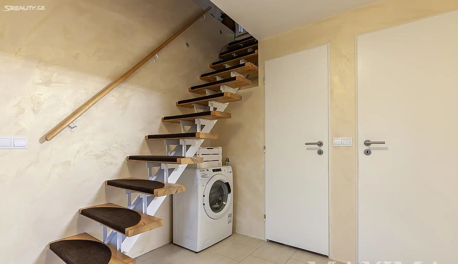 Predaj domu 146 m², pozemek 146 m², Koleč, Středočeský kraj Predaj domu 146 m², pozemek 146 m², Koleč, Středočeský kraj