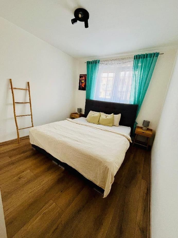 Prenájom bytu 3-izbový 78 m², Vochov, Plzeňský kraj Prenájom bytu 3-izbový 78 m², Vochov, Plzeňský kraj