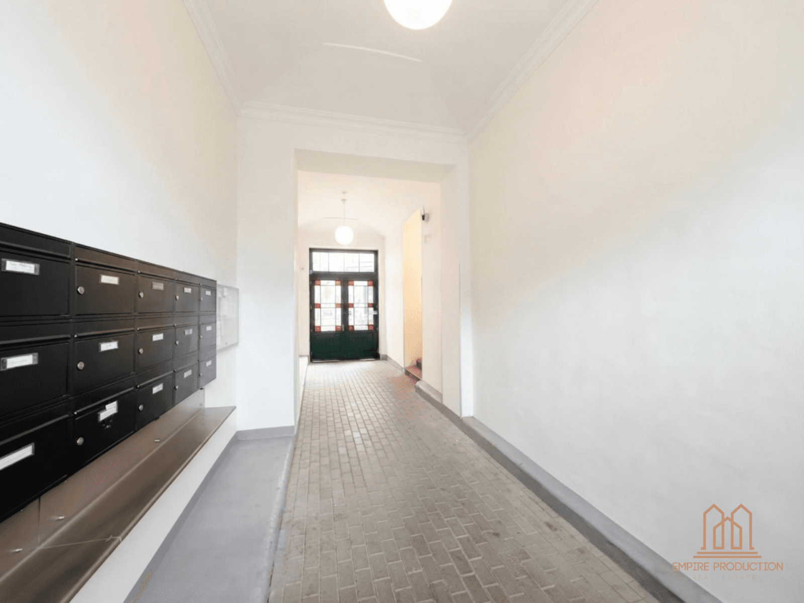 Predaj bytu 2-izbový 43 m², 28. pluku, Praha, Praha Predaj bytu 2-izbový 43 m², 28. pluku, Praha, Praha
