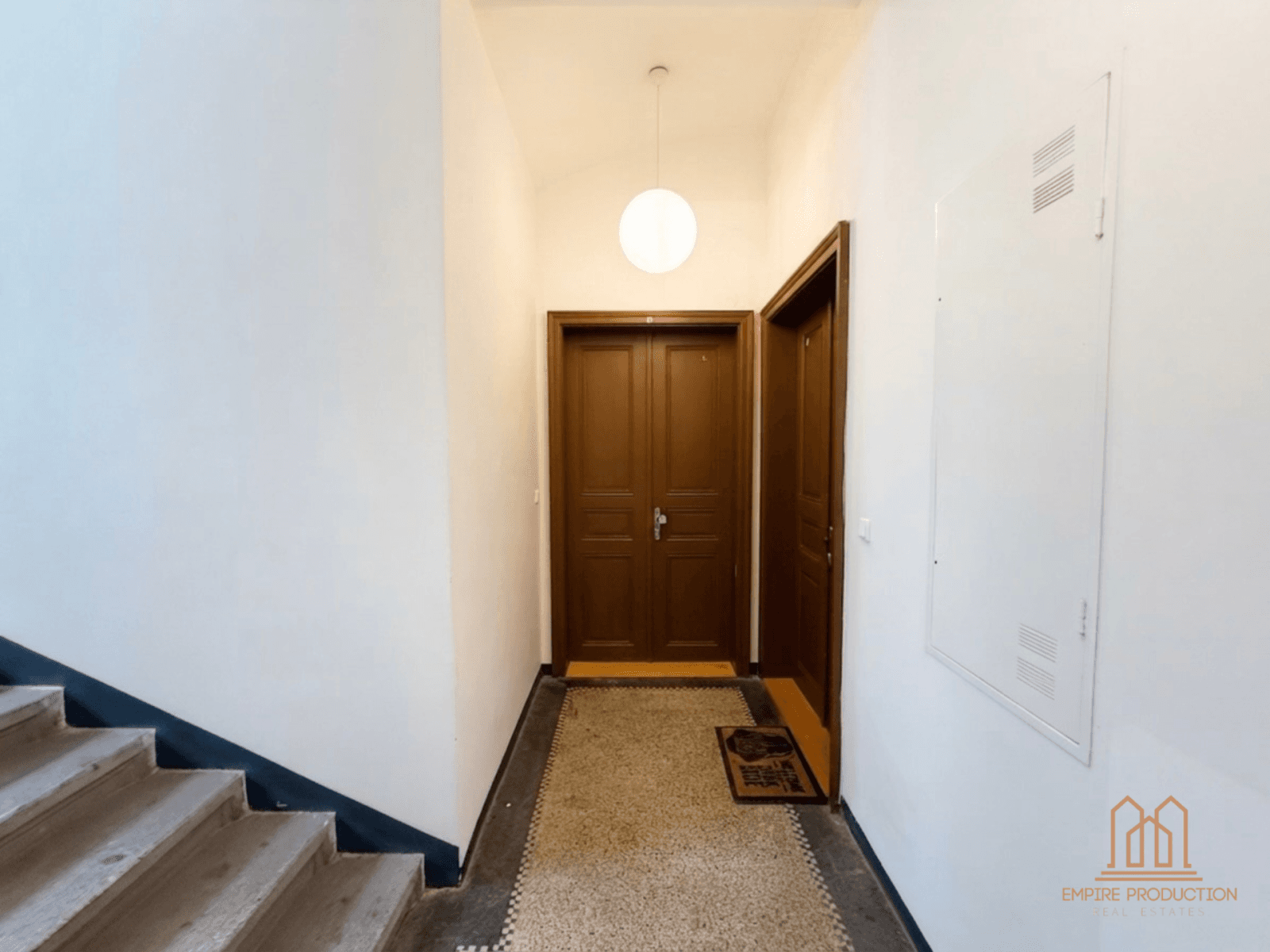 Predaj bytu 2-izbový 43 m², 28. pluku, Praha, Praha Predaj bytu 2-izbový 43 m², 28. pluku, Praha, Praha