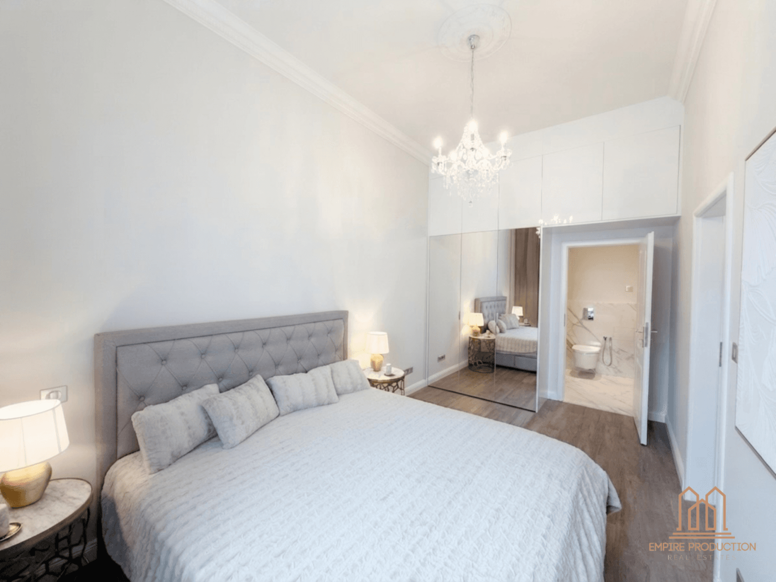 Predaj bytu 2-izbový 43 m², 28. pluku, Praha, Praha Predaj bytu 2-izbový 43 m², 28. pluku, Praha, Praha