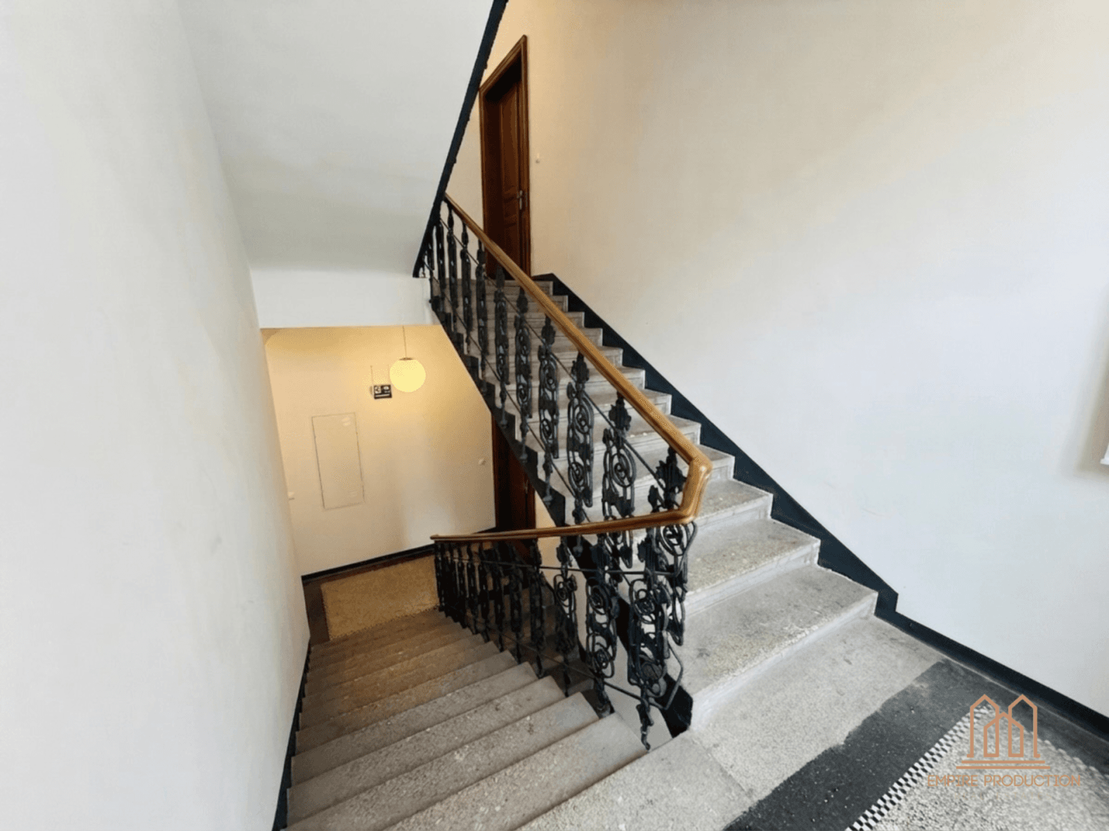 Predaj bytu 2-izbový 43 m², 28. pluku, Praha, Praha Predaj bytu 2-izbový 43 m², 28. pluku, Praha, Praha