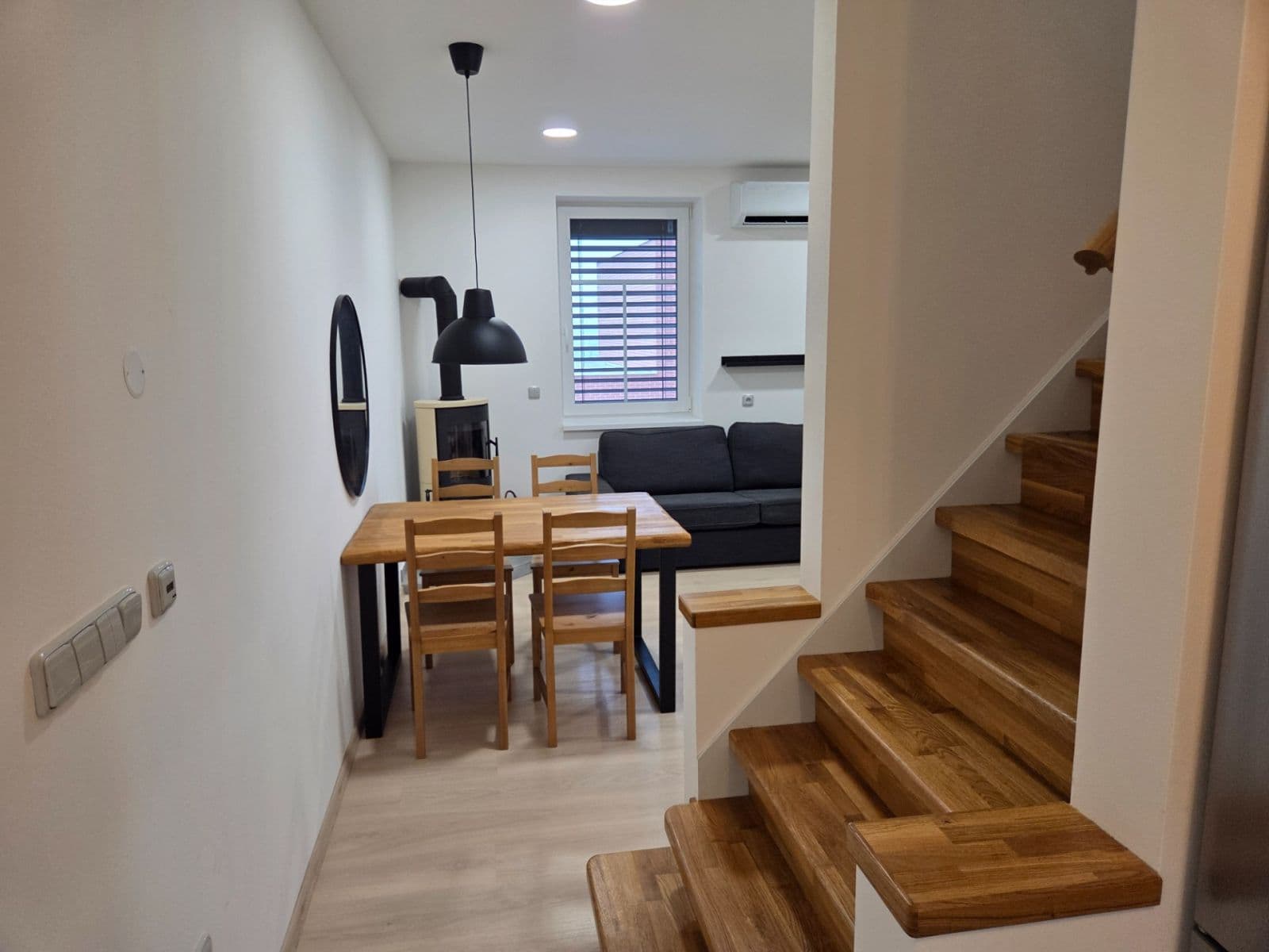 Prenájom domu 64 m², pozemek 200 m², Na Vyhlídce, Zlín, Zlínský kraj Prenájom domu 64 m², pozemek 200 m², Na Vyhlídce, Zlín, Zlínský kraj