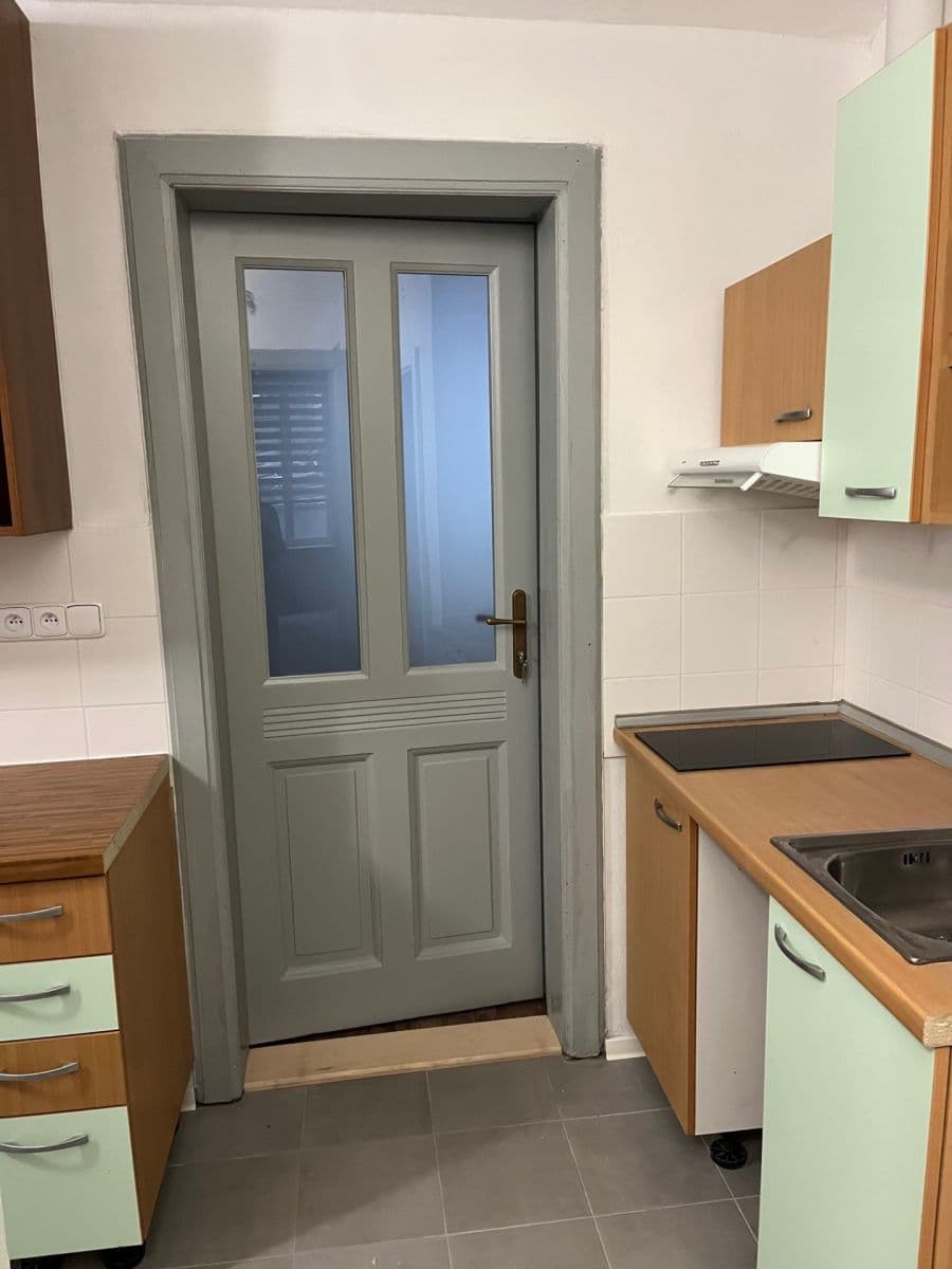 Prenájom bytu 2-izbový 50 m², Čechova, Praha, Praha Prenájom bytu 2-izbový 50 m², Čechova, Praha, Praha