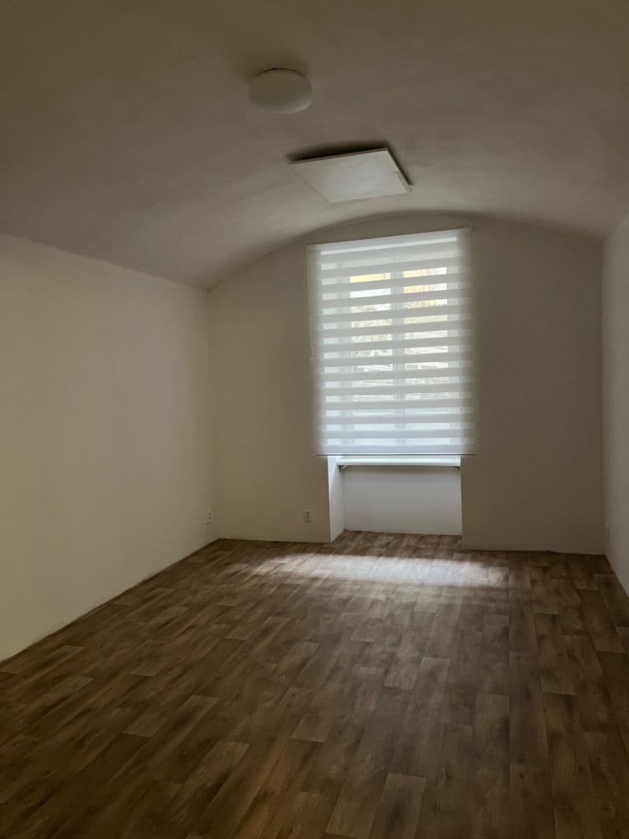 Prenájom bytu 2-izbový 50 m², Čechova, Praha, Praha Prenájom bytu 2-izbový 50 m², Čechova, Praha, Praha