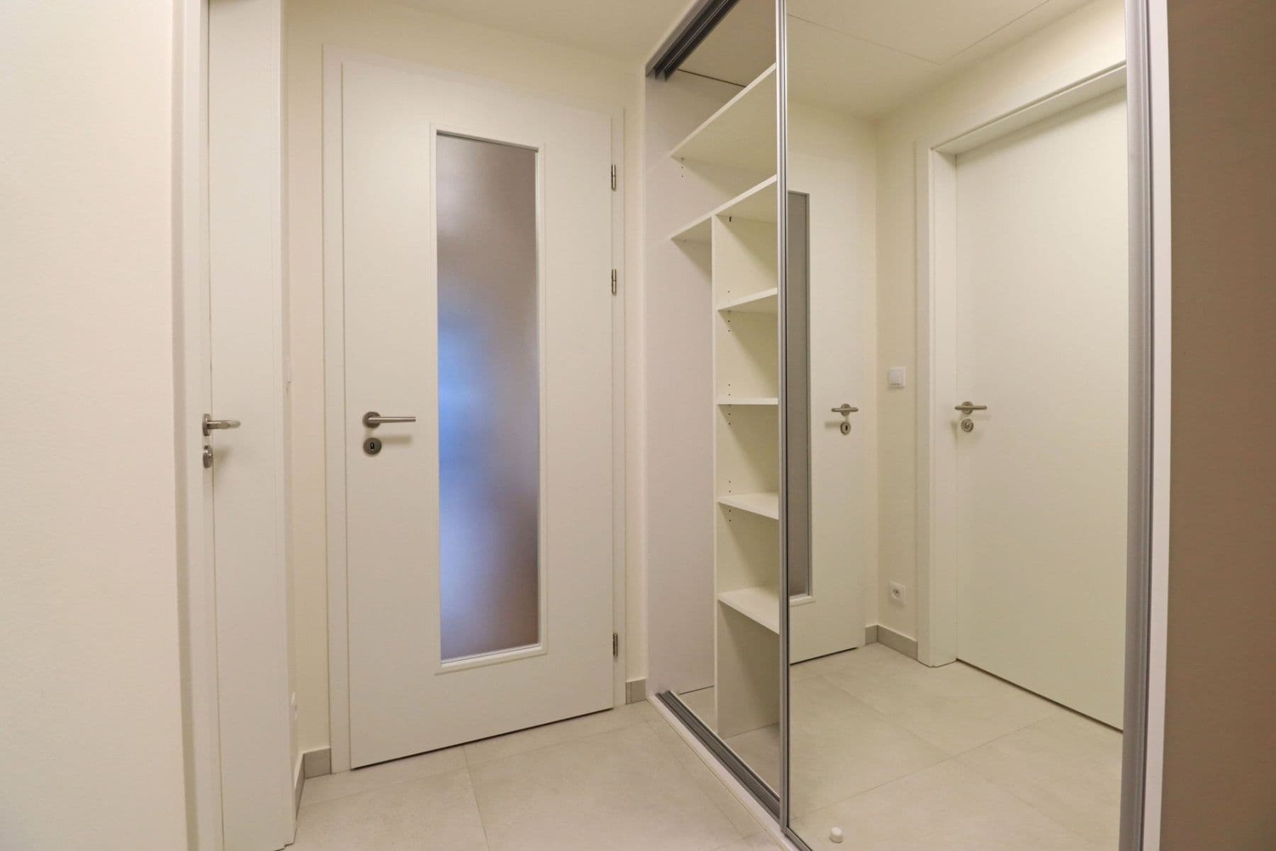 Prenájom bytu 1-izbový 35 m², Poděbradská, Praha, Praha Prenájom bytu 1-izbový 35 m², Poděbradská, Praha, Praha