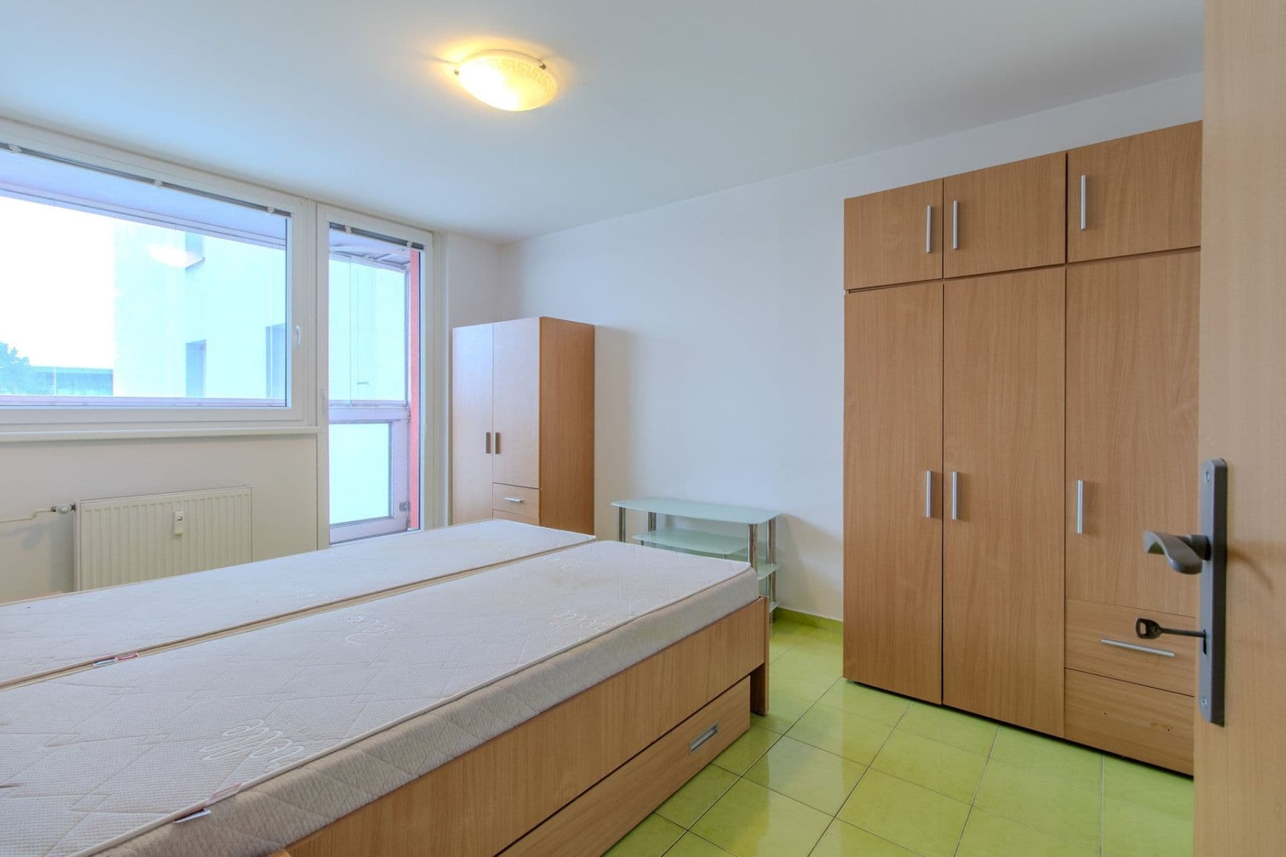 Prenájom bytu 4-izbový 70 m², Zalužanská, Mladá Boleslav, Středočeský kraj Prenájom bytu 4-izbový 70 m², Zalužanská, Mladá Boleslav, Středočeský kraj