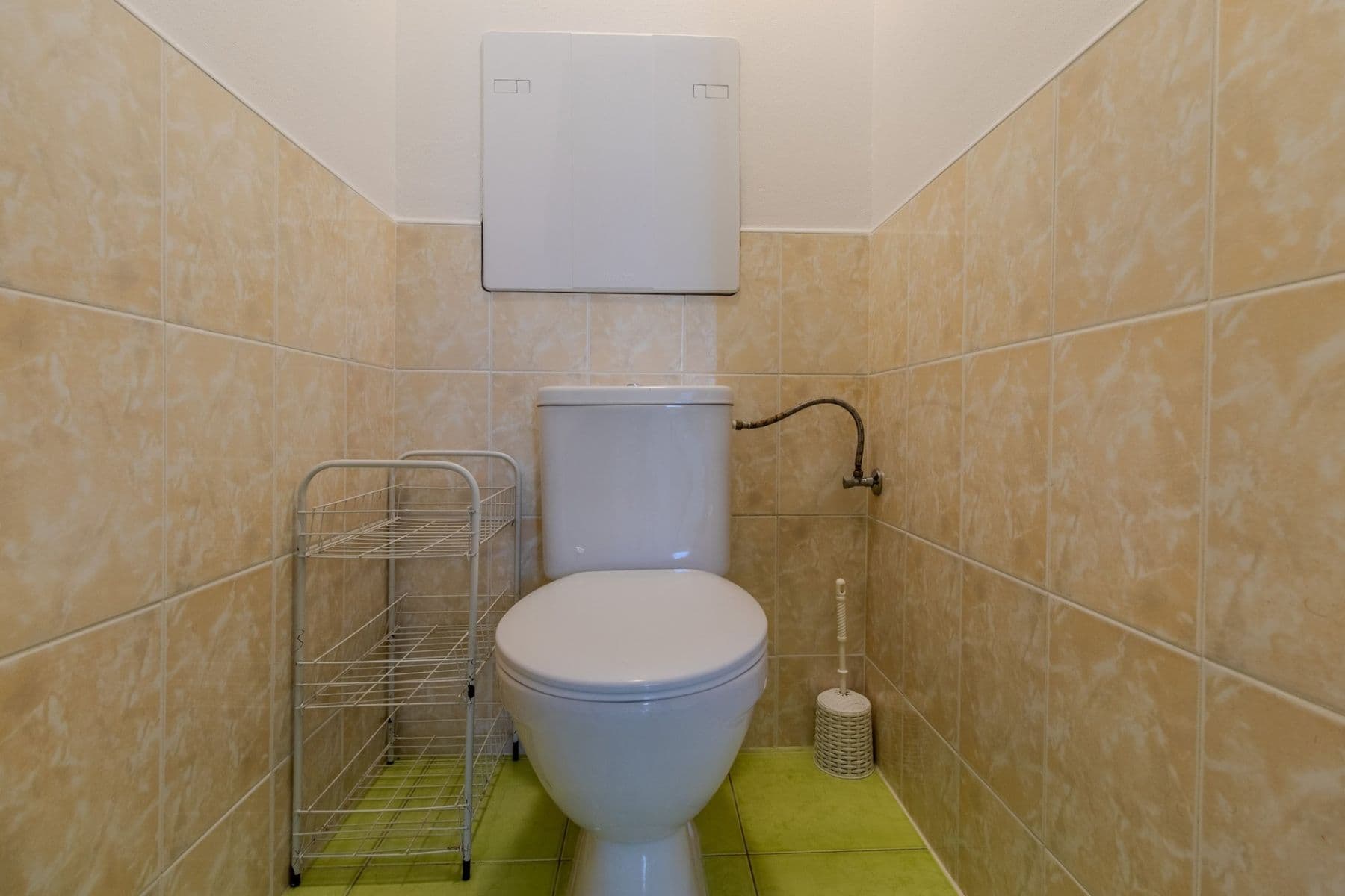 Prenájom bytu 4-izbový 70 m², Zalužanská, Mladá Boleslav, Středočeský kraj Prenájom bytu 4-izbový 70 m², Zalužanská, Mladá Boleslav, Středočeský kraj