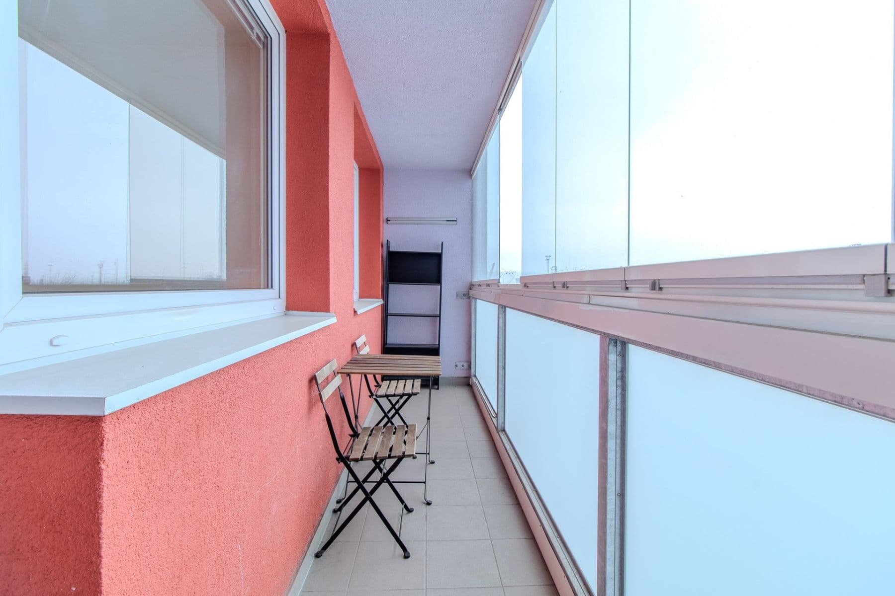 Prenájom bytu 4-izbový 70 m², Zalužanská, Mladá Boleslav, Středočeský kraj Prenájom bytu 4-izbový 70 m², Zalužanská, Mladá Boleslav, Středočeský kraj