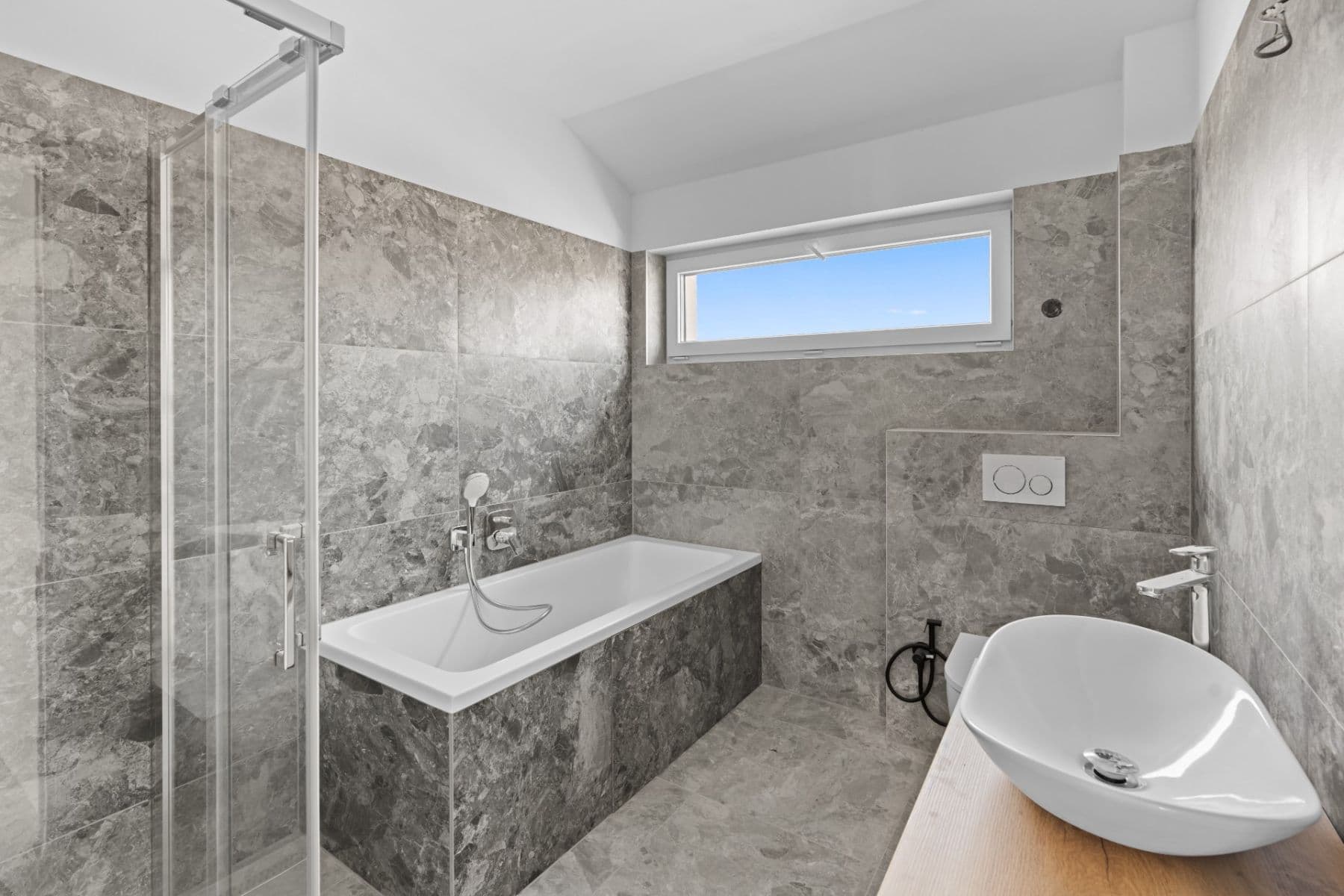 Predaj domu 138 m², pozemek 410 m², Javorová, Jirny, Středočeský kraj Predaj domu 138 m², pozemek 410 m², Javorová, Jirny, Středočeský kraj