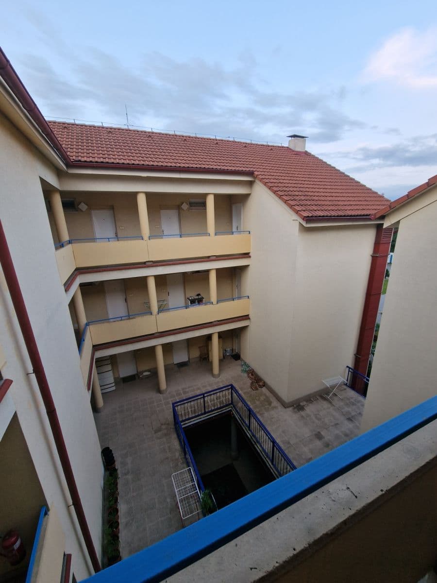 Prenájom bytu 2-izbový 44 m², Stará náves, Praha, Praha Prenájom bytu 2-izbový 44 m², Stará náves, Praha, Praha