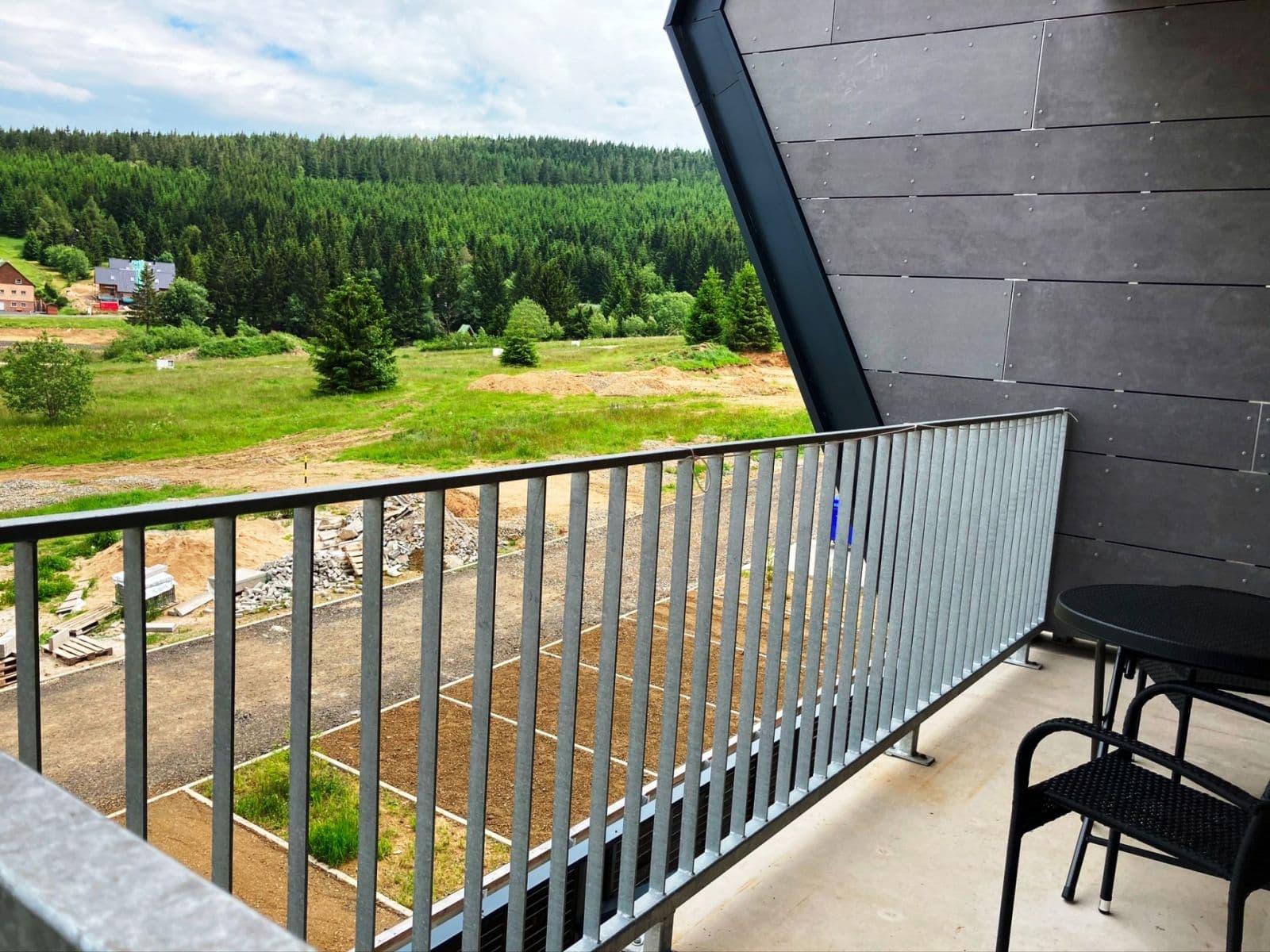 Predaj bytu 1-izbový 25 m², Loučná pod Klínovcem, Ústecký kraj Predaj bytu 1-izbový 25 m², Loučná pod Klínovcem, Ústecký kraj