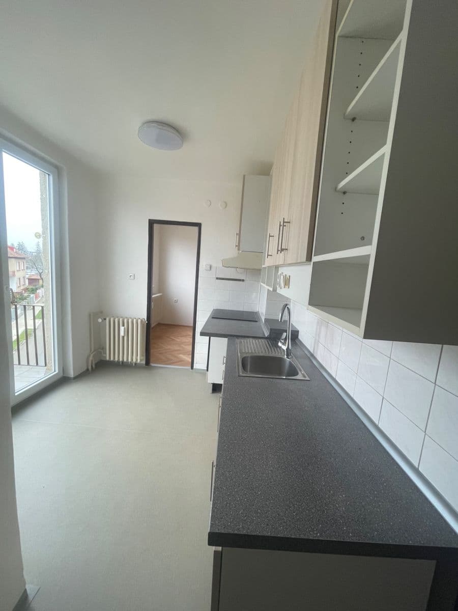 Prenájom bytu 3-izbový 60 m², Jandova, Poděbrady, Středočeský kraj Prenájom bytu 3-izbový 60 m², Jandova, Poděbrady, Středočeský kraj