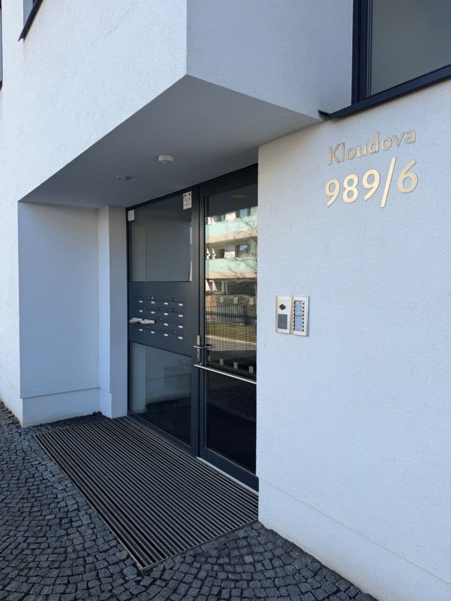 Predaj bytu 2-izbový 58 m², Kloudova, Praha, Praha Predaj bytu 2-izbový 58 m², Kloudova, Praha, Praha