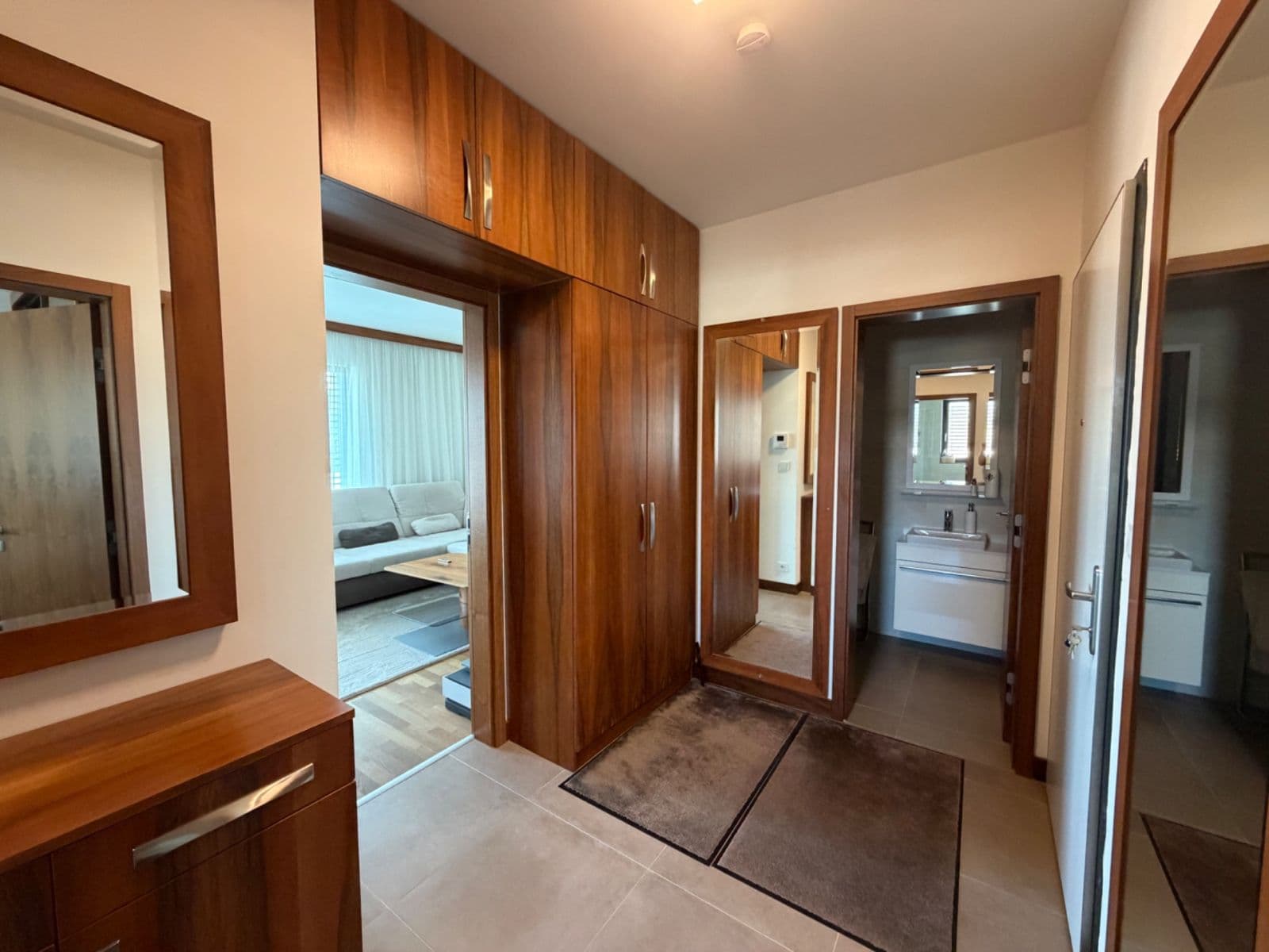 Predaj bytu 2-izbový 58 m², Kloudova, Praha, Praha Predaj bytu 2-izbový 58 m², Kloudova, Praha, Praha