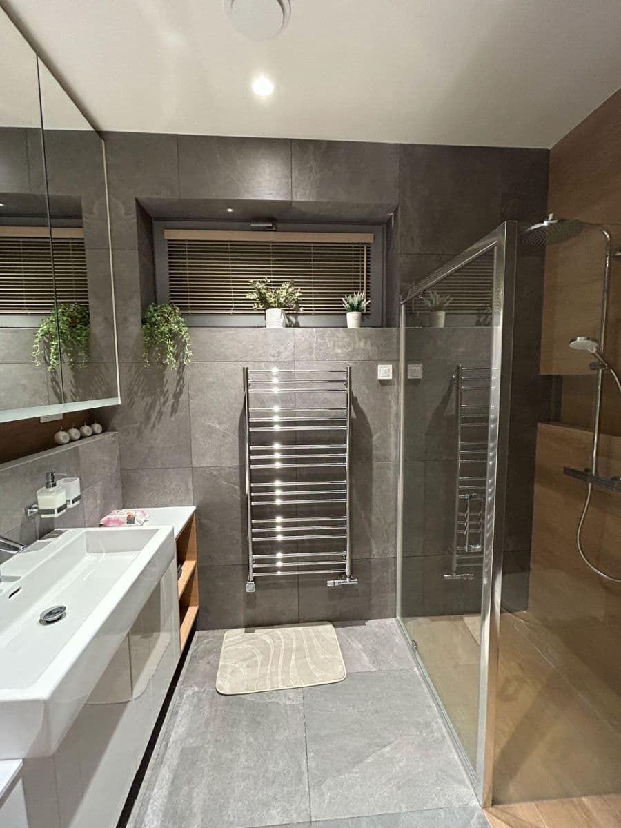 Prenájom kancelárie 20 m², Údolí, Sulice, Středočeský kraj Prenájom kancelárie 20 m², Údolí, Sulice, Středočeský kraj