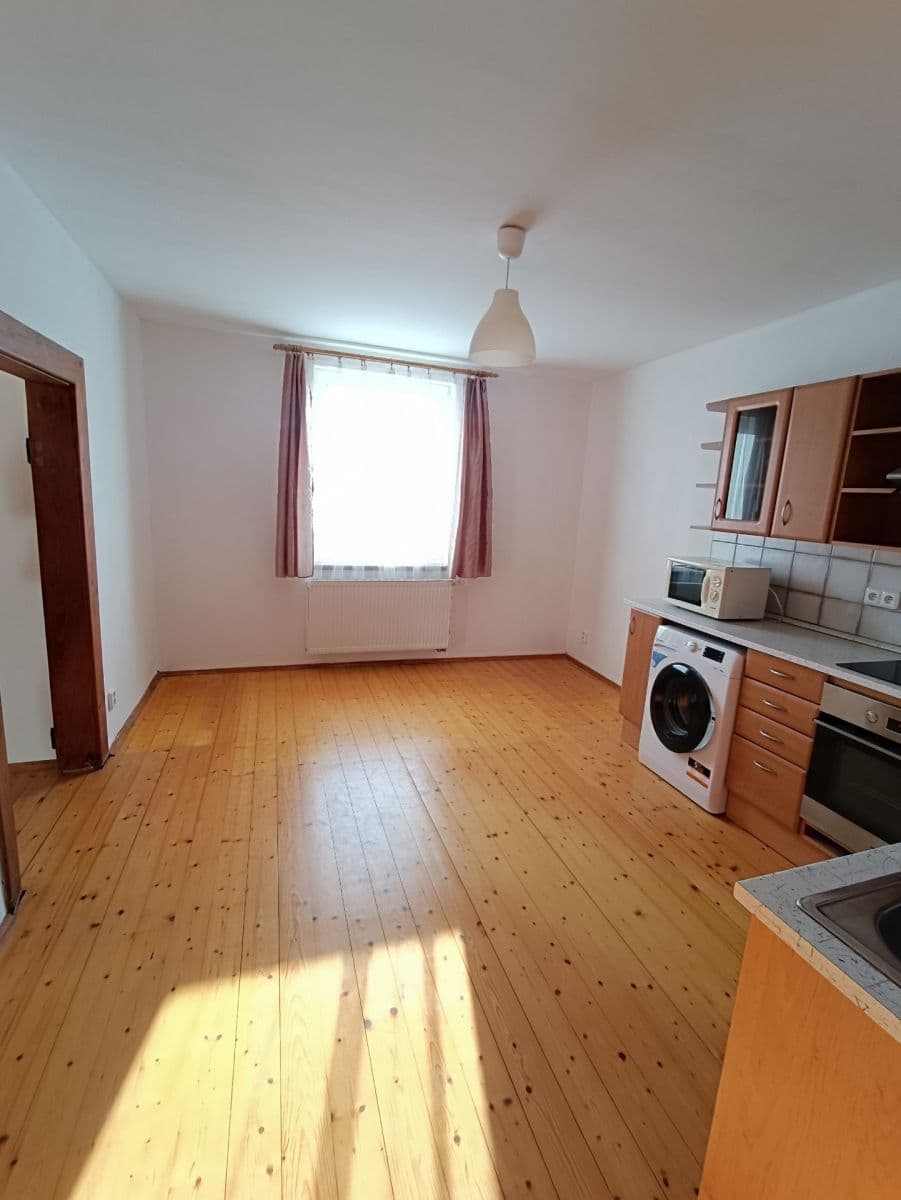 Prenájom domu 65 m², pozemek 80 m², Fr. Kouby, Kladno, Středočeský kraj Prenájom domu 65 m², pozemek 80 m², Fr. Kouby, Kladno, Středočeský kraj