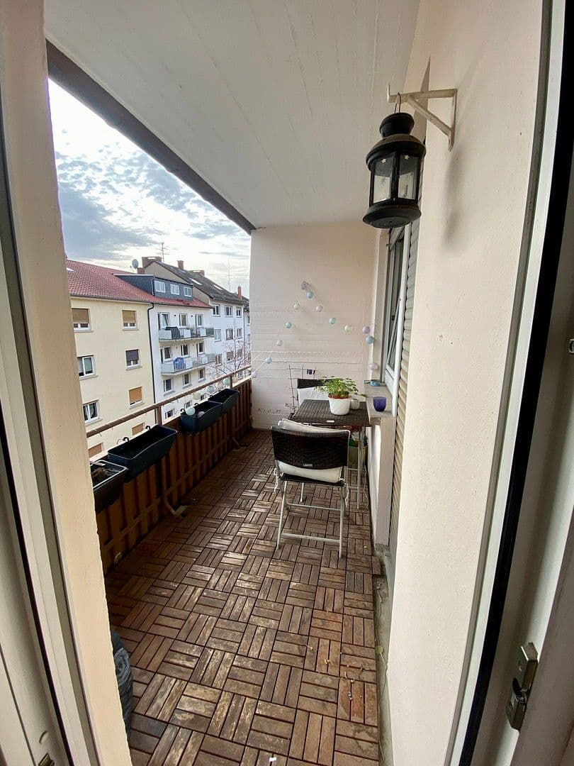 Prenájom bytu 2-izbový 57 m², Eichelsheimer Strasse 27, Mannheim, Bádensko-Wurttembersko Prenájom bytu 2-izbový 57 m², Eichelsheimer Strasse 27, Mannheim, Bádensko-Wurttembersko