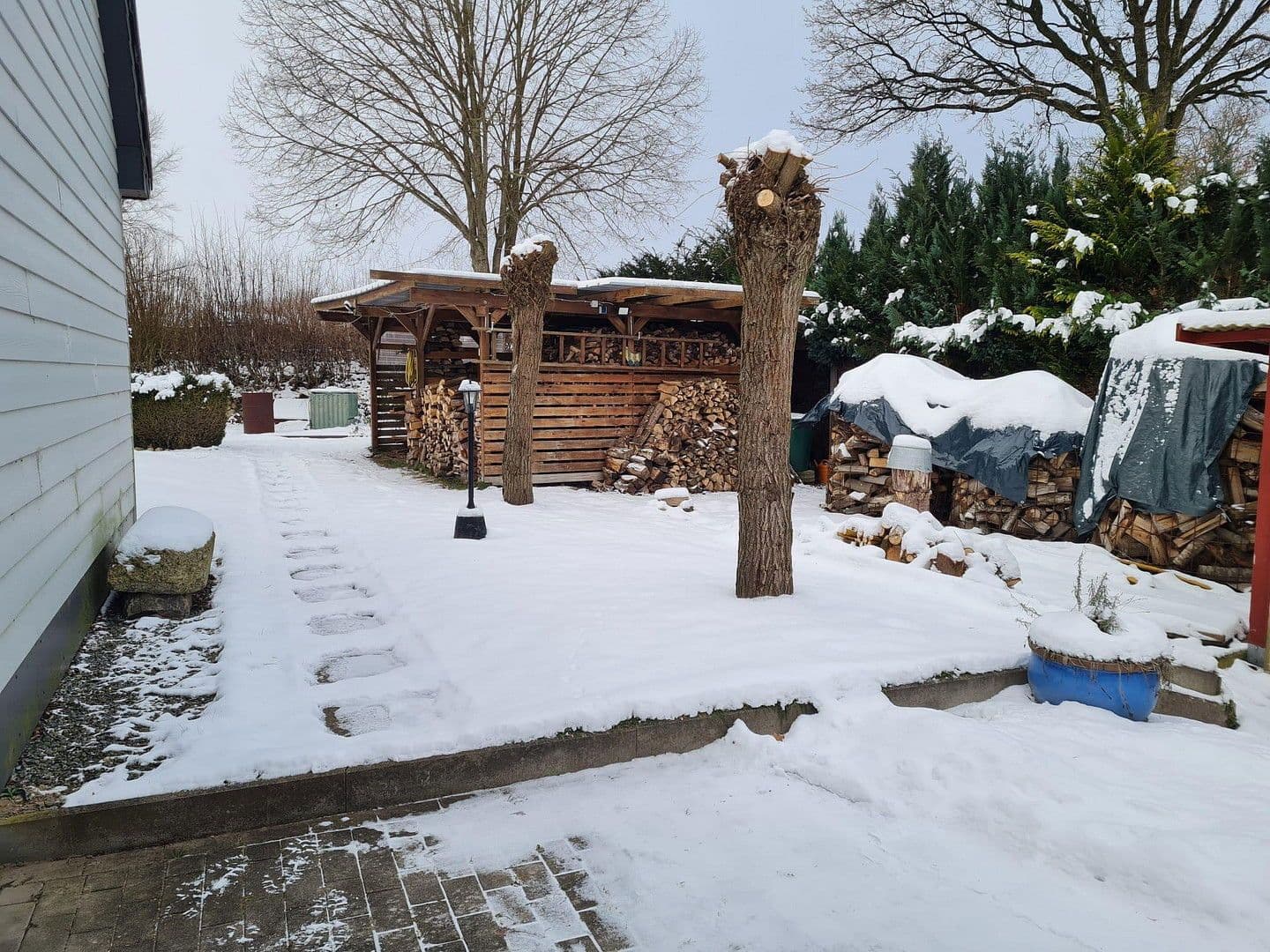 Predaj domu 100 m², pozemek 1.243 m², Moorweg 2, Groß Rönnau, Šlezvicko-Holštajnsko Predaj domu 100 m², pozemek 1.243 m², Moorweg 2, Groß Rönnau, Šlezvicko-Holštajnsko