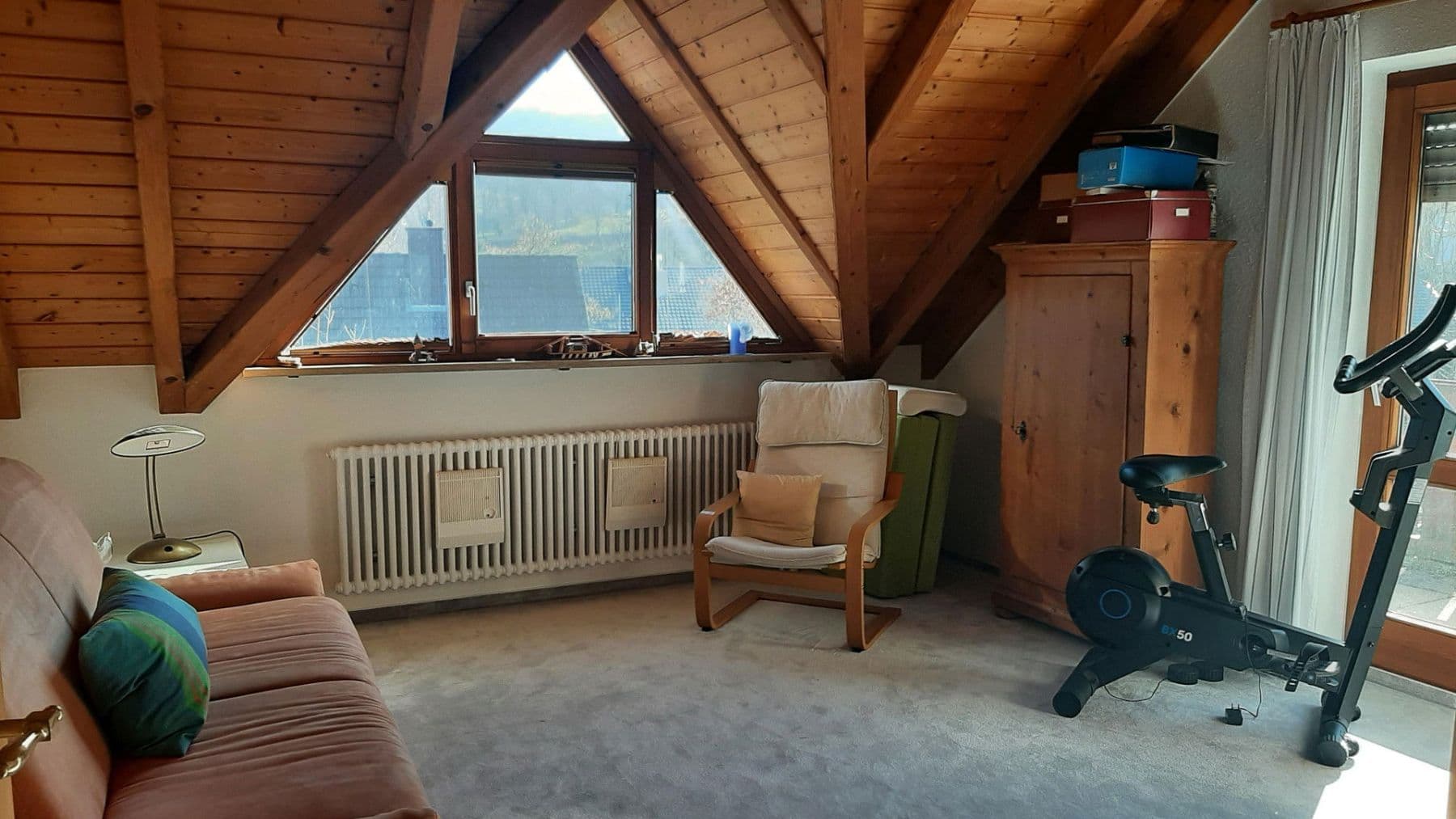 Predaj domu 229 m², pozemek 815 m², Weberstraße 28, Merzhausen, Bádensko-Wurttembersko Predaj domu 229 m², pozemek 815 m², Weberstraße 28, Merzhausen, Bádensko-Wurttembersko