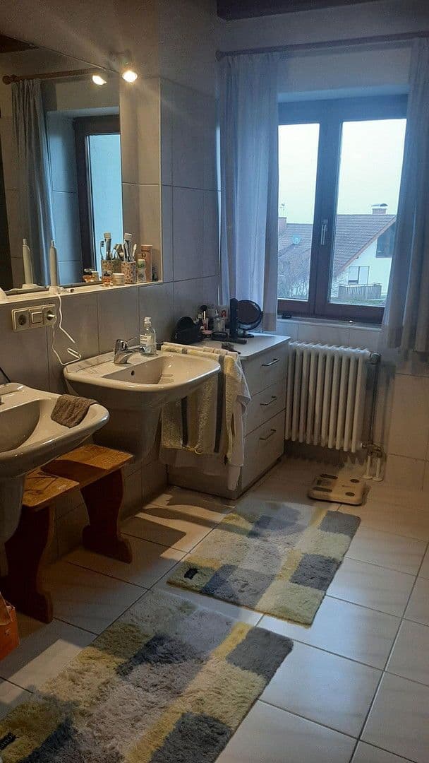 Predaj domu 229 m², pozemek 815 m², Weberstraße 28, Merzhausen, Bádensko-Wurttembersko Predaj domu 229 m², pozemek 815 m², Weberstraße 28, Merzhausen, Bádensko-Wurttembersko